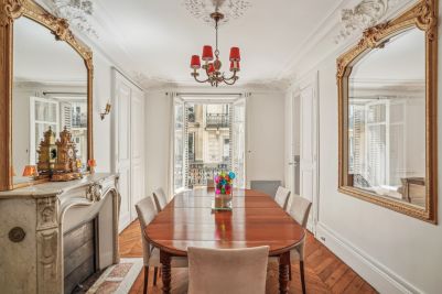 Vente Appartement Paris 9 6&nbsp;Pièces 169&nbsp;m²