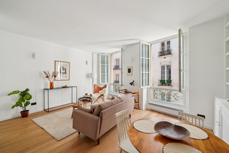 apartment 2 Rooms for sale on PARIS (75006)