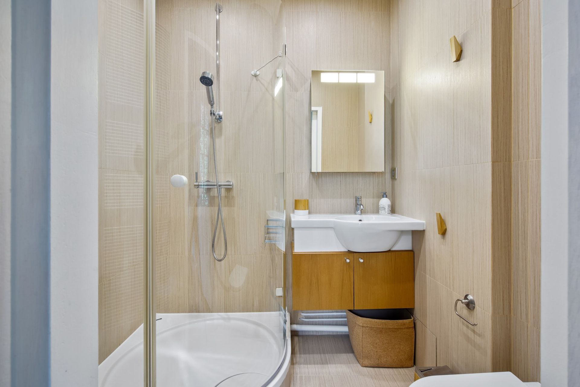 apartment 2 Rooms for sale on PARIS (75007)