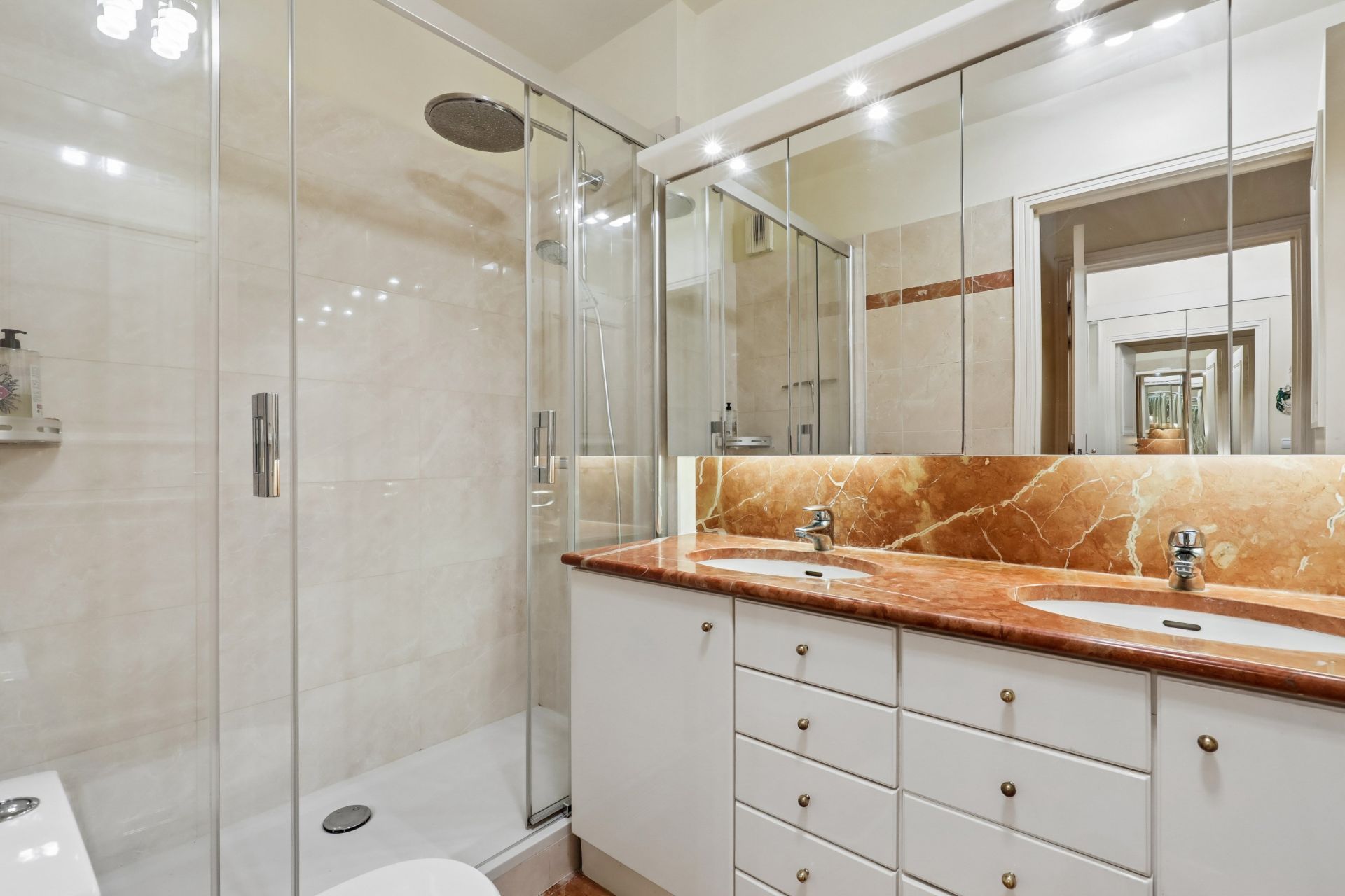 appartement 3 Pièces en vente sur PARIS (75007)