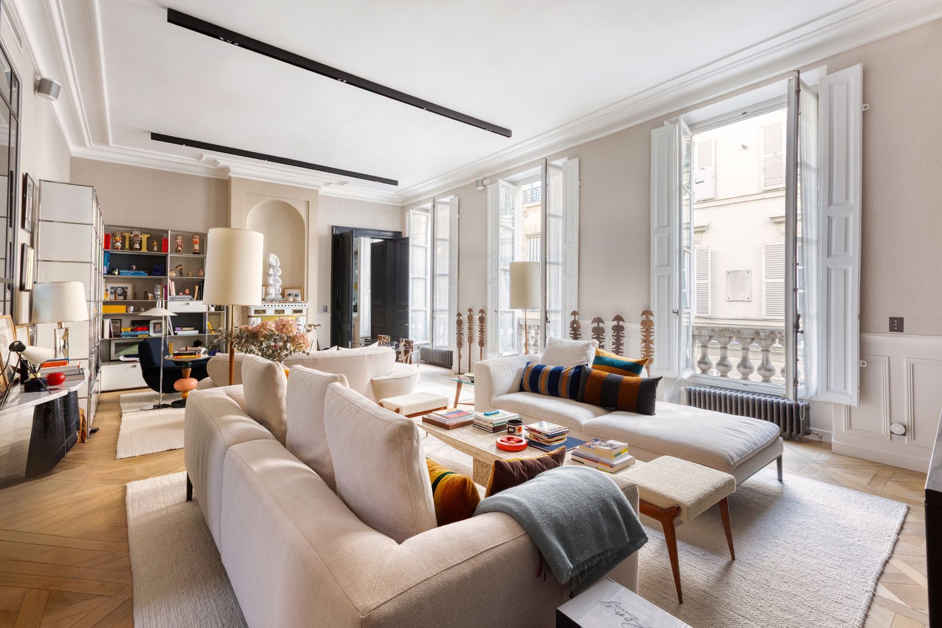 apartment 6 Rooms for sale on PARIS (75006)