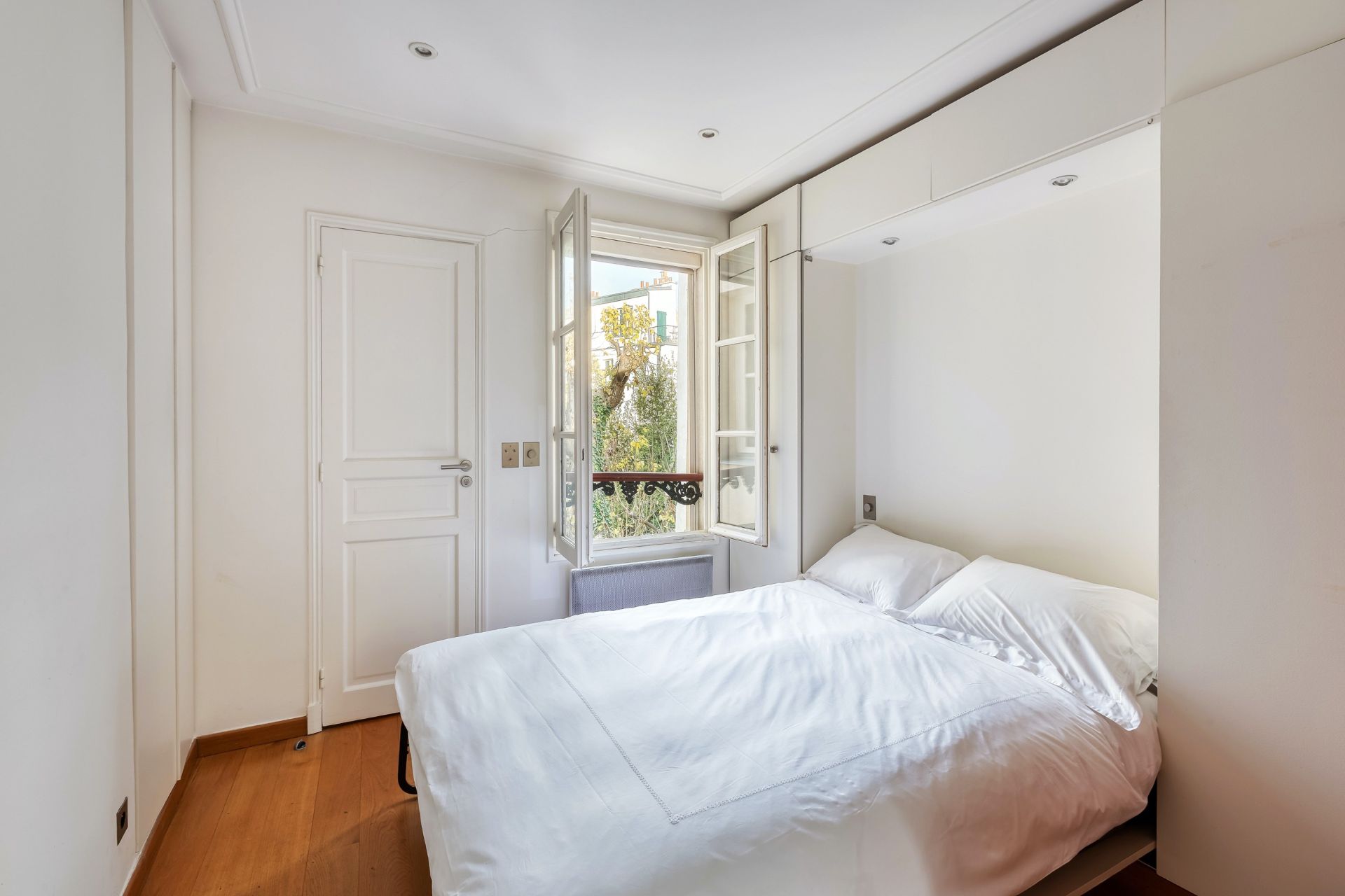 apartment 3 Rooms for sale on PARIS (75006)