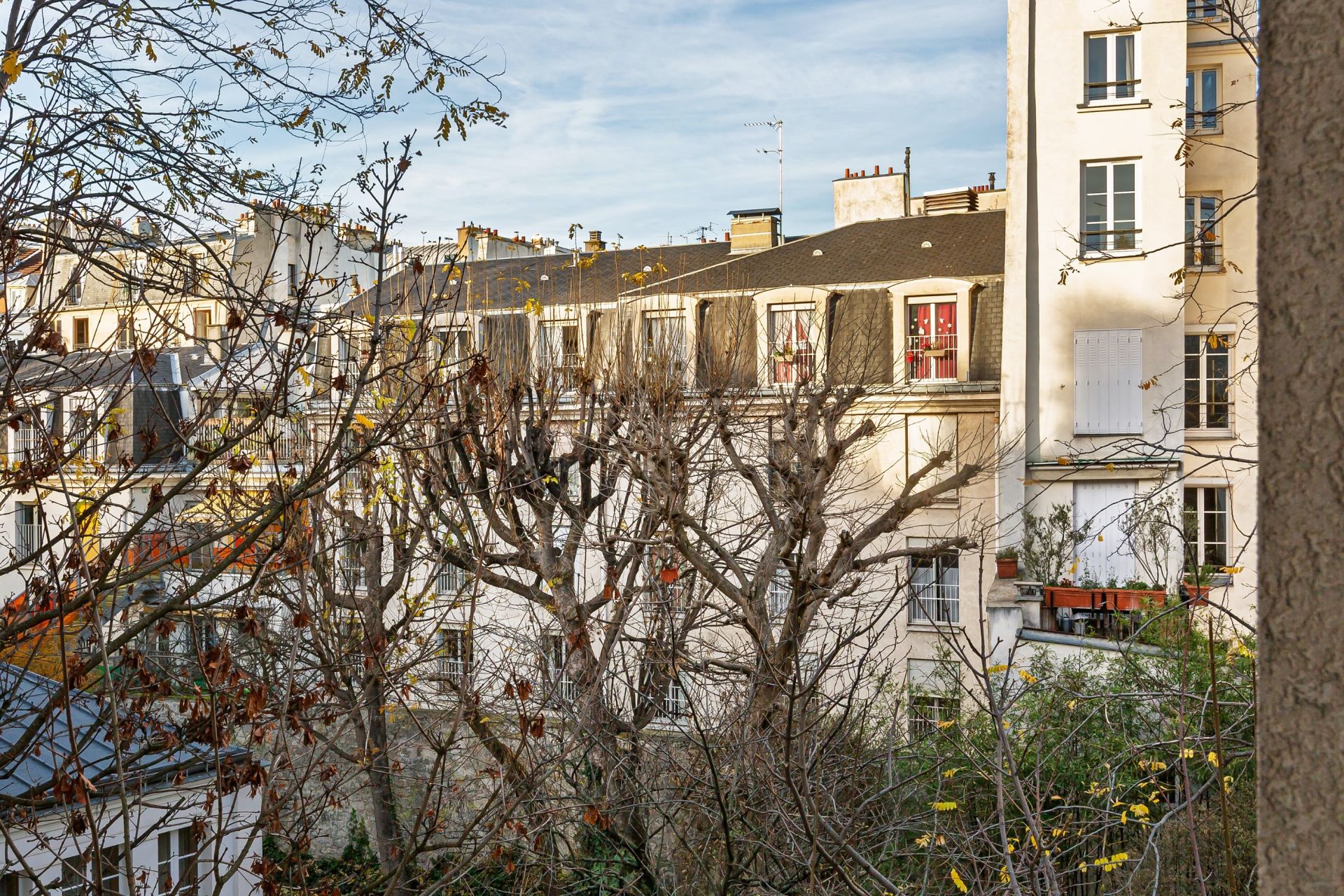 apartment 3 Rooms for sale on PARIS (75006)
