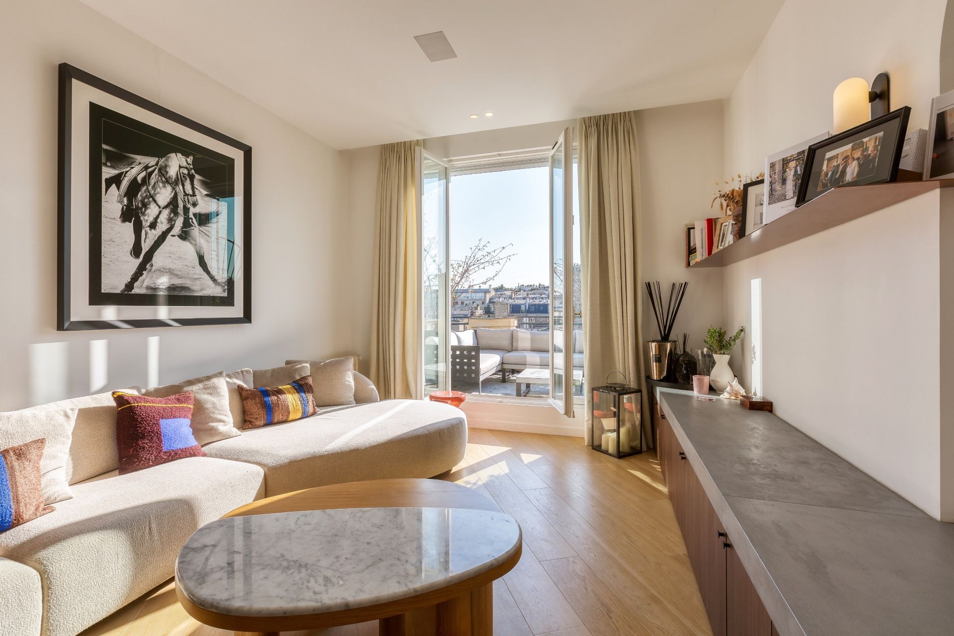 apartment 4 Rooms for sale on PARIS (75016)