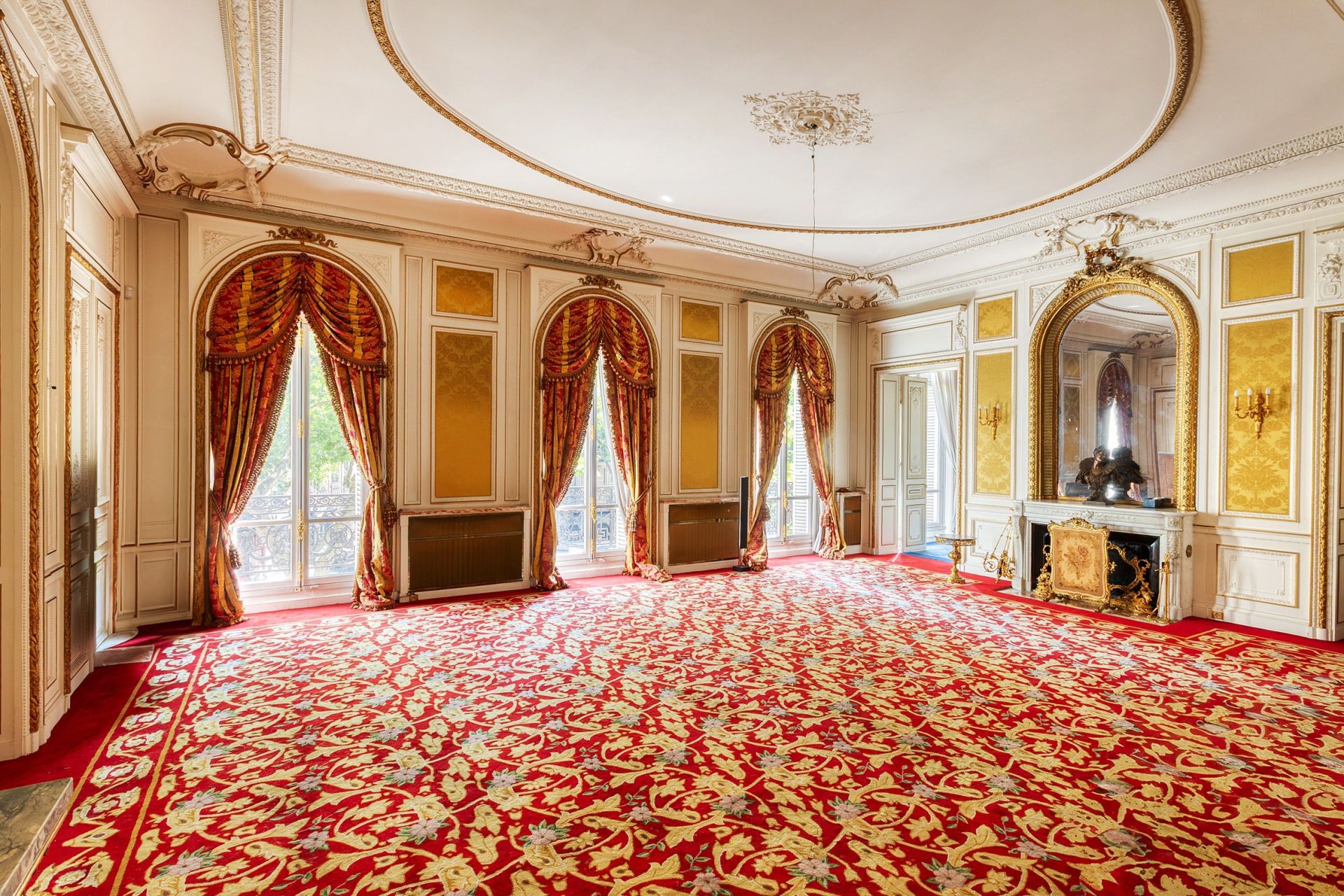 apartment 8 Rooms for sale on PARIS (75008)