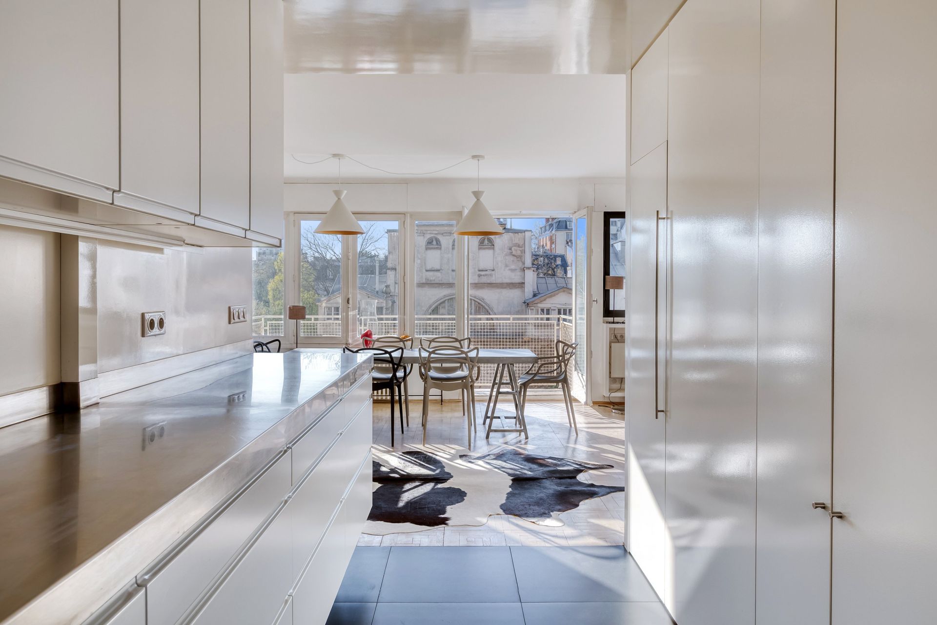 apartment 3 Rooms for sale on PARIS (75007)