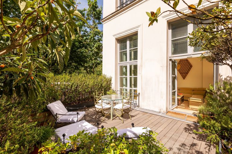 apartment 4 Rooms for sale on PARIS (75004)