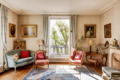 Vente Appartement Paris 7 5&nbsp;Pièces 134&nbsp;m²