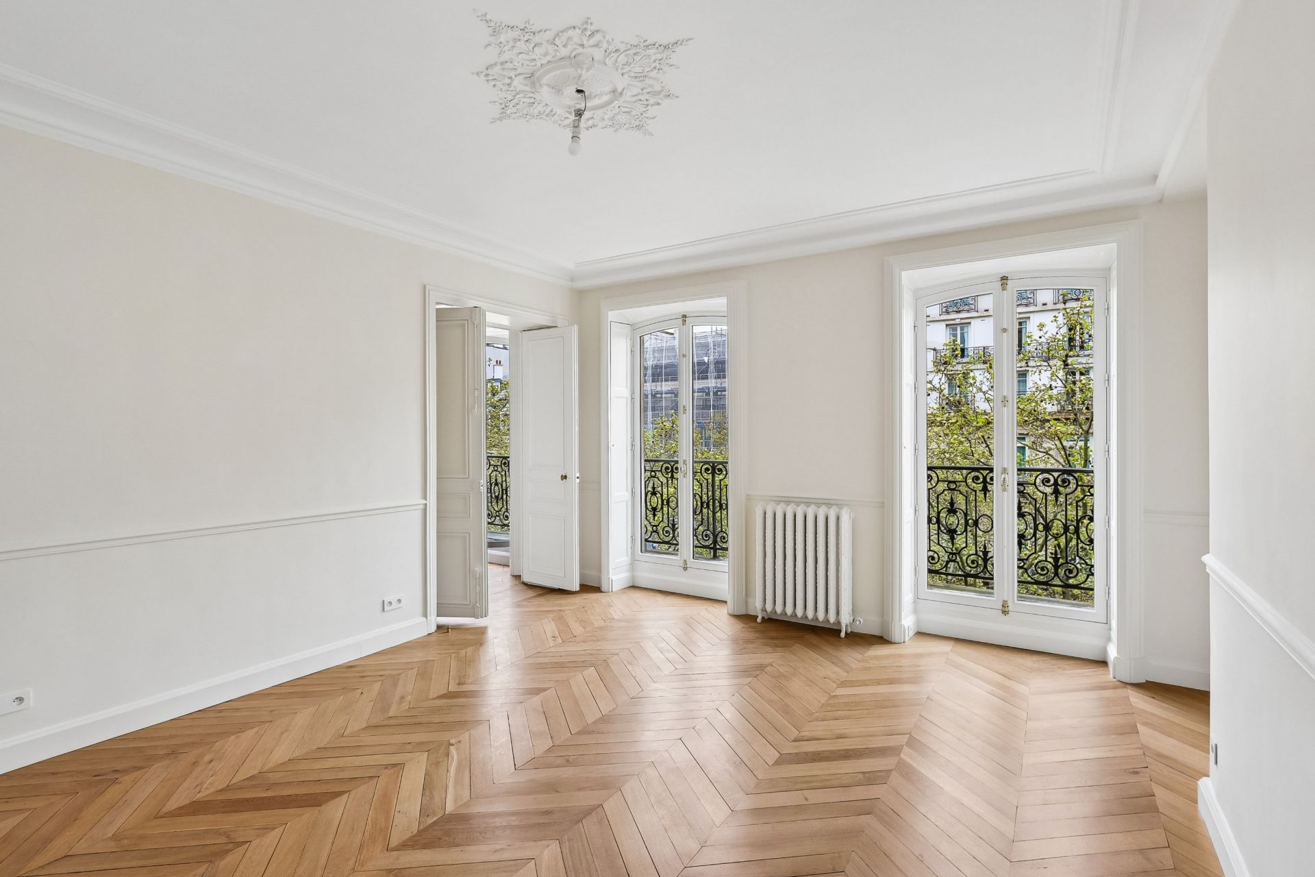 appartement 6 Pièces en vente sur PARIS (75008)