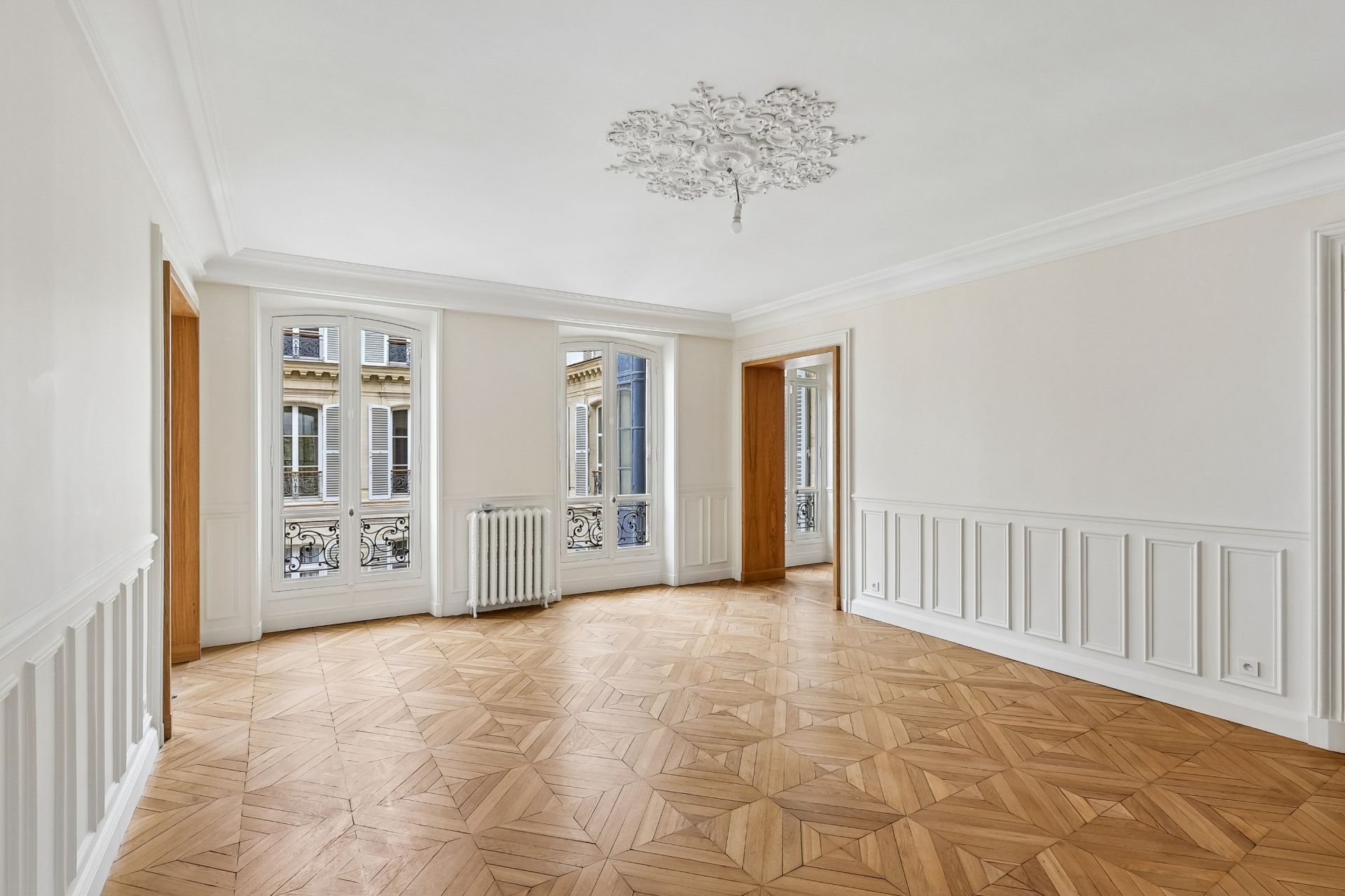 appartement 6 Pièces en vente sur PARIS (75008)
