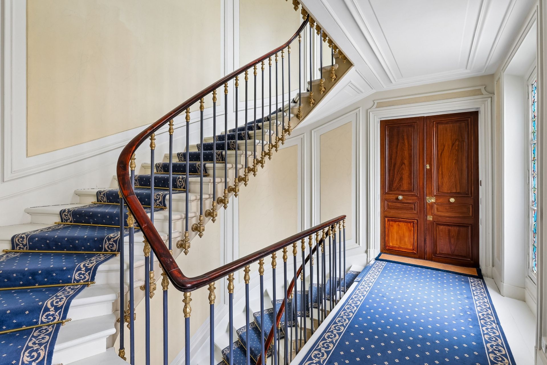 appartement 6 Pièces en vente sur PARIS (75008)