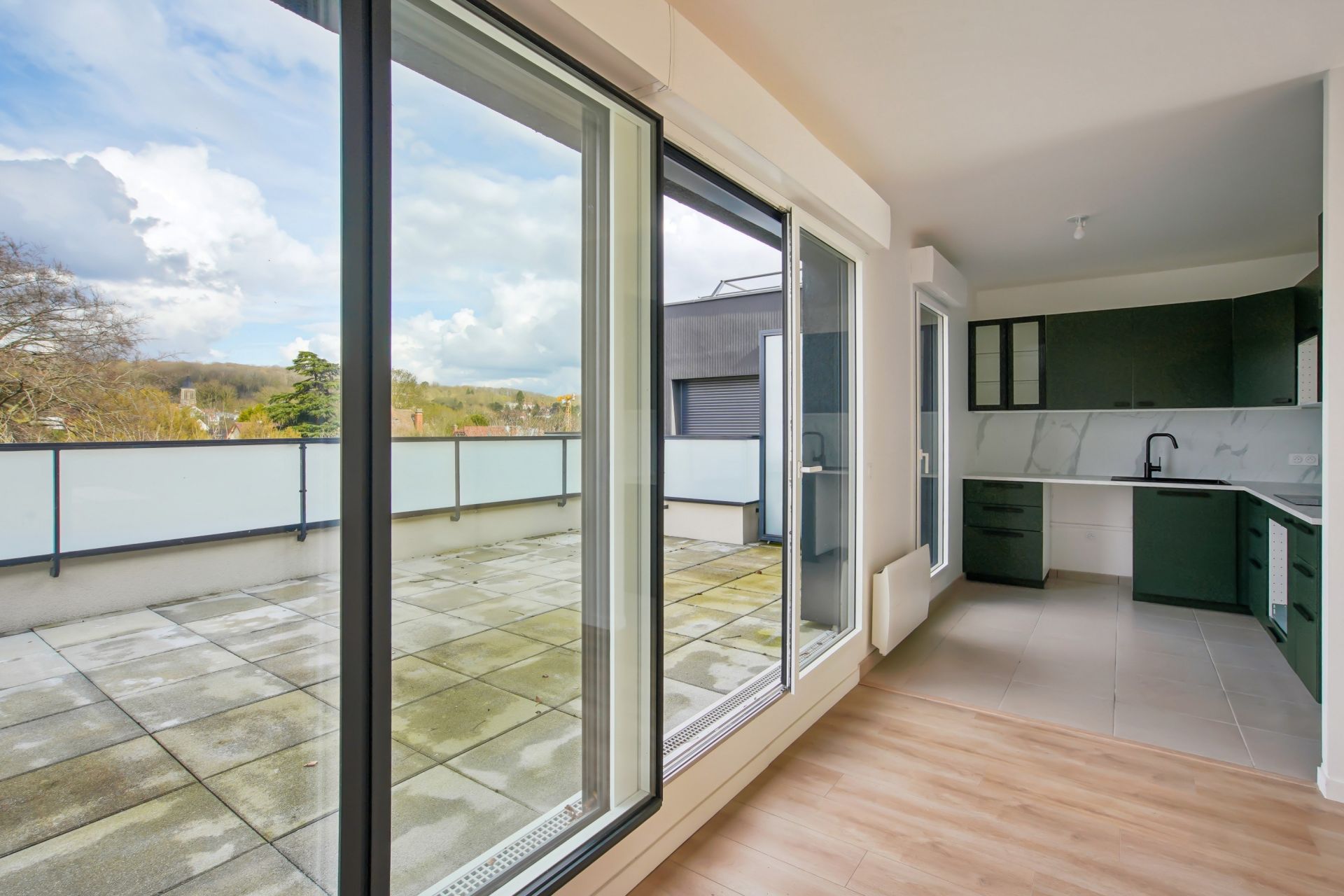 apartment 4 Rooms for sale on CORMEILLES EN PARISIS (95240)