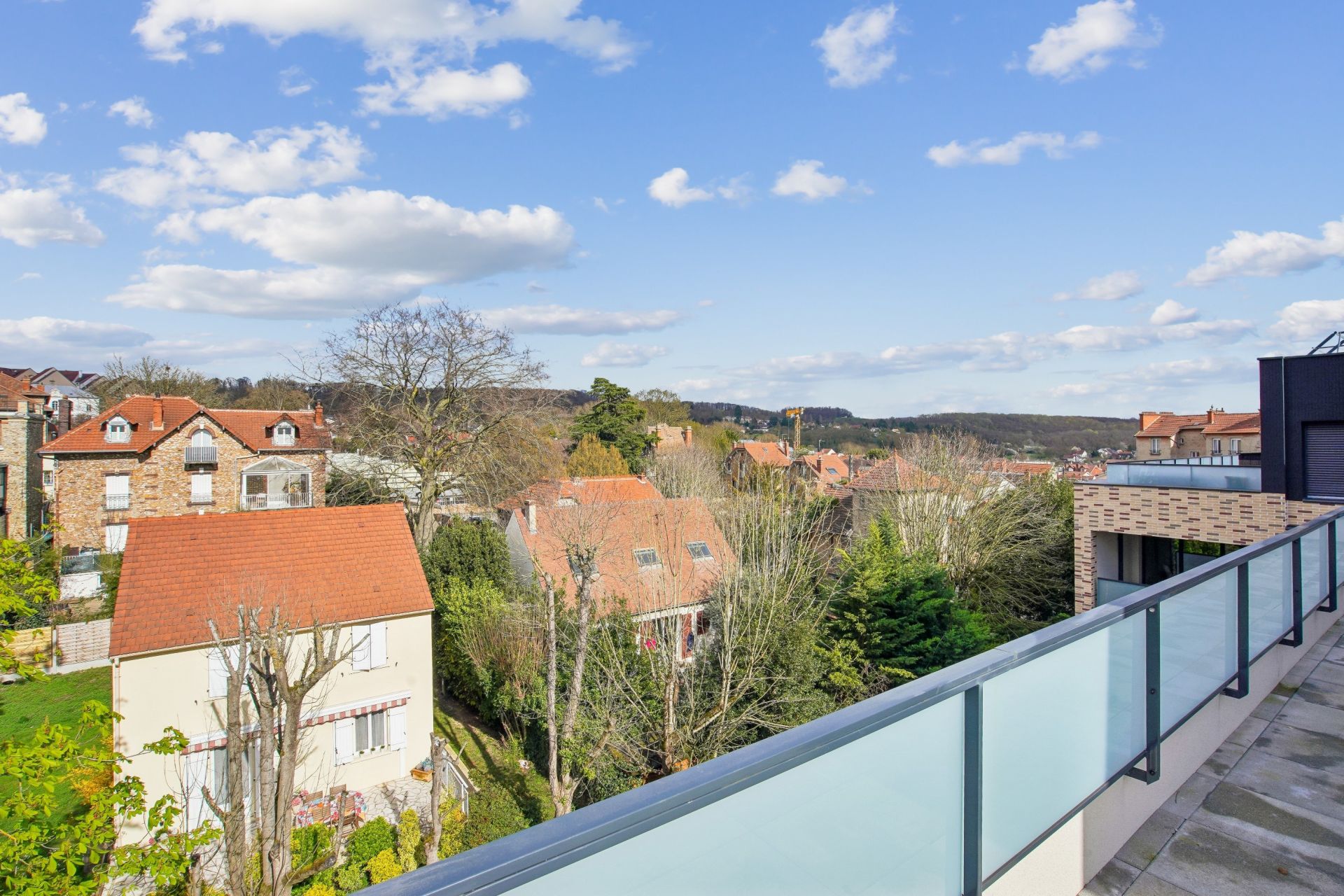 apartment 4 Rooms for sale on CORMEILLES EN PARISIS (95240)