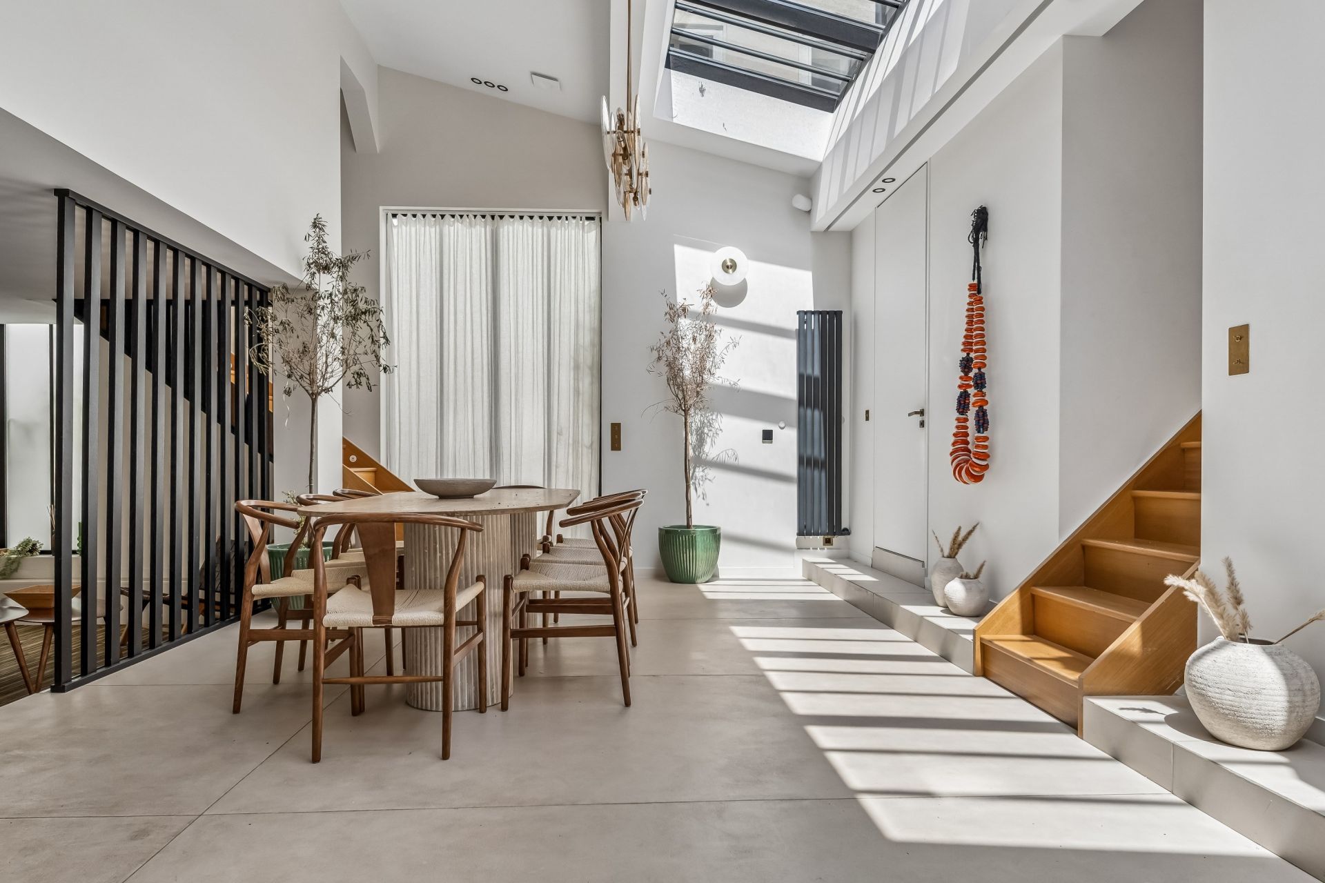 apartment 5 Rooms for sale on PARIS (75018)