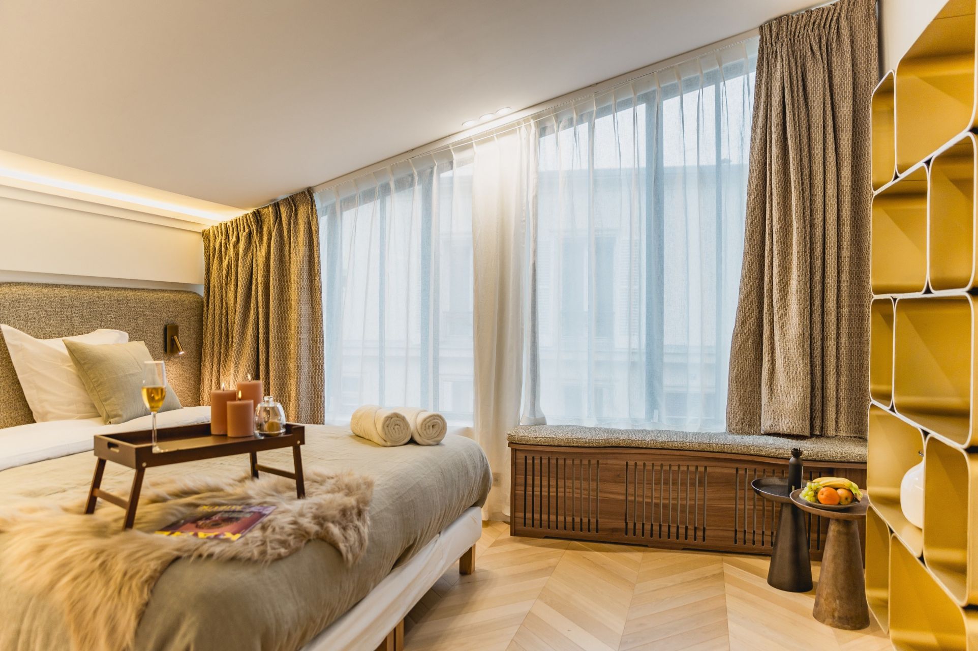 apartment 5 Rooms for sale on PARIS (75018)