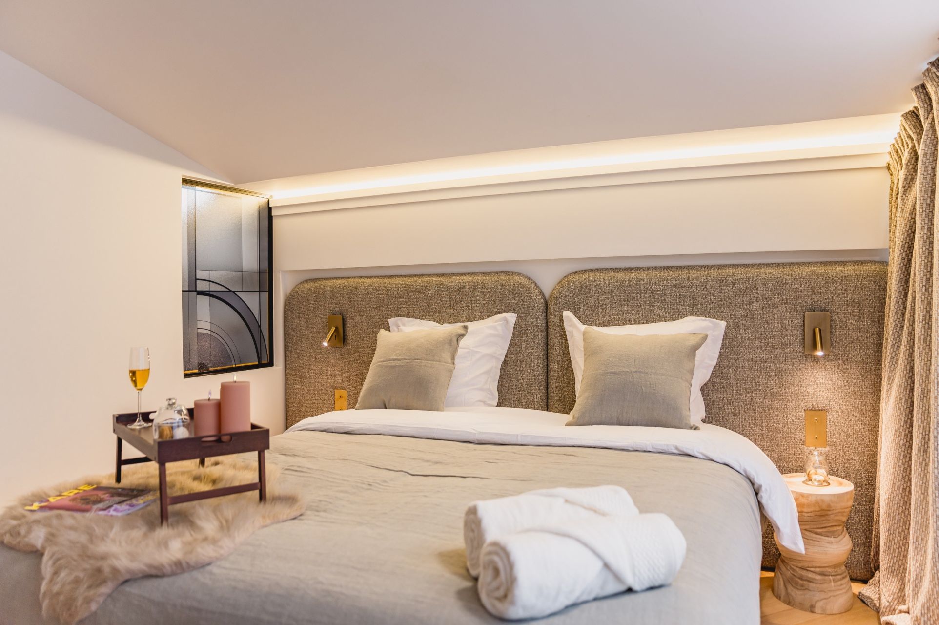 apartment 5 Rooms for sale on PARIS (75018)