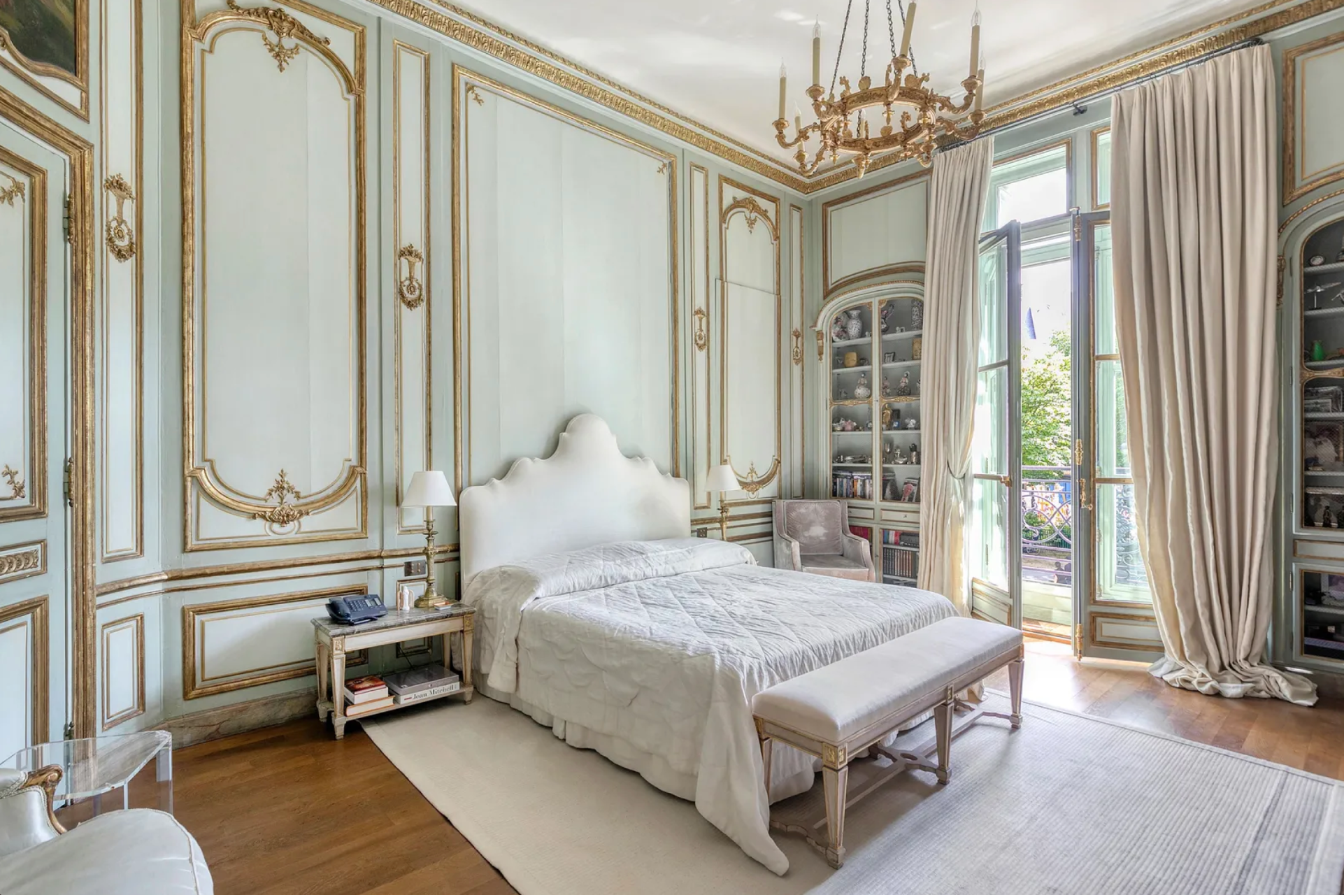 appartement 7 Pièces en vente sur PARIS (75016)