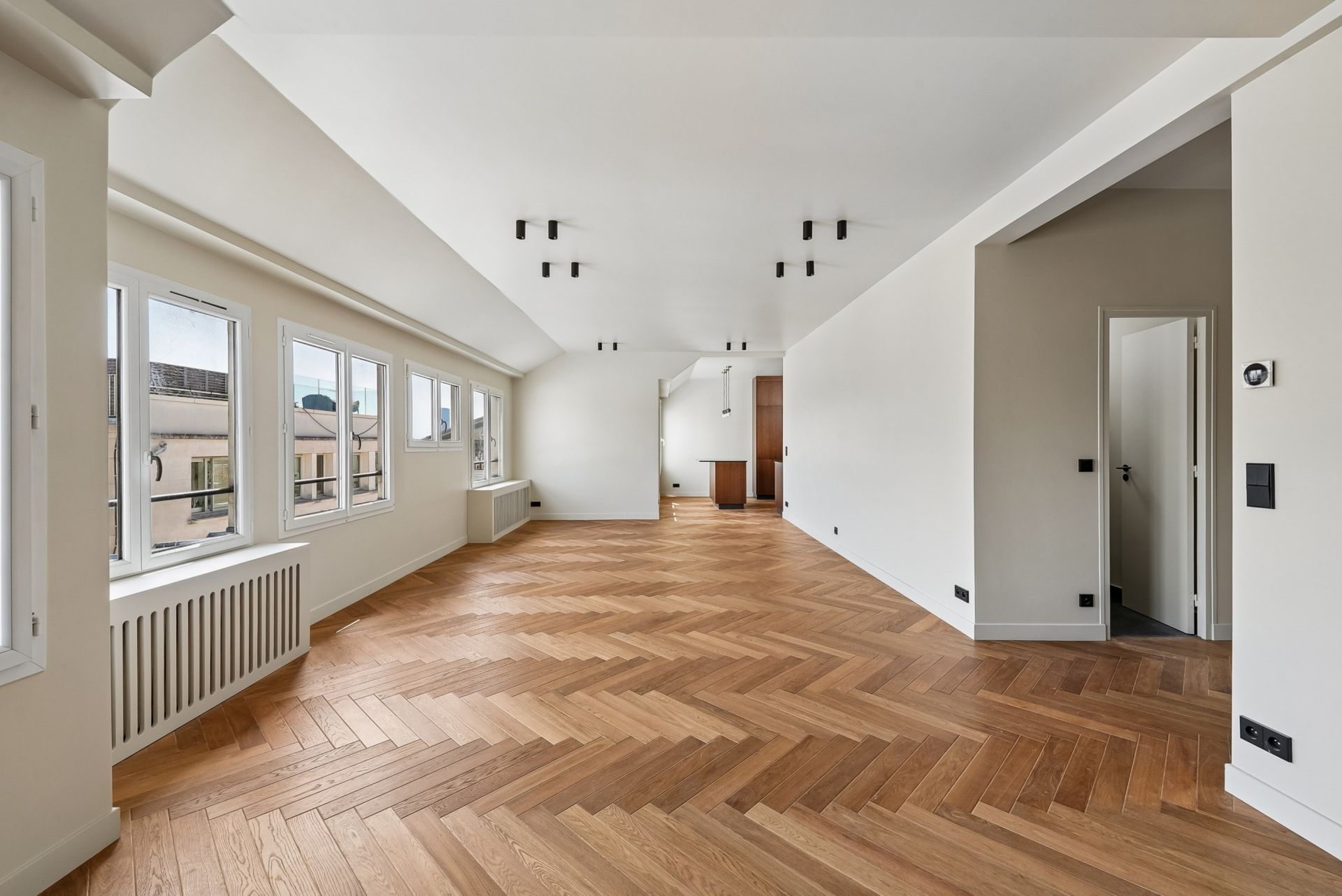 appartement 5 Pièces en vente sur PARIS (75008)