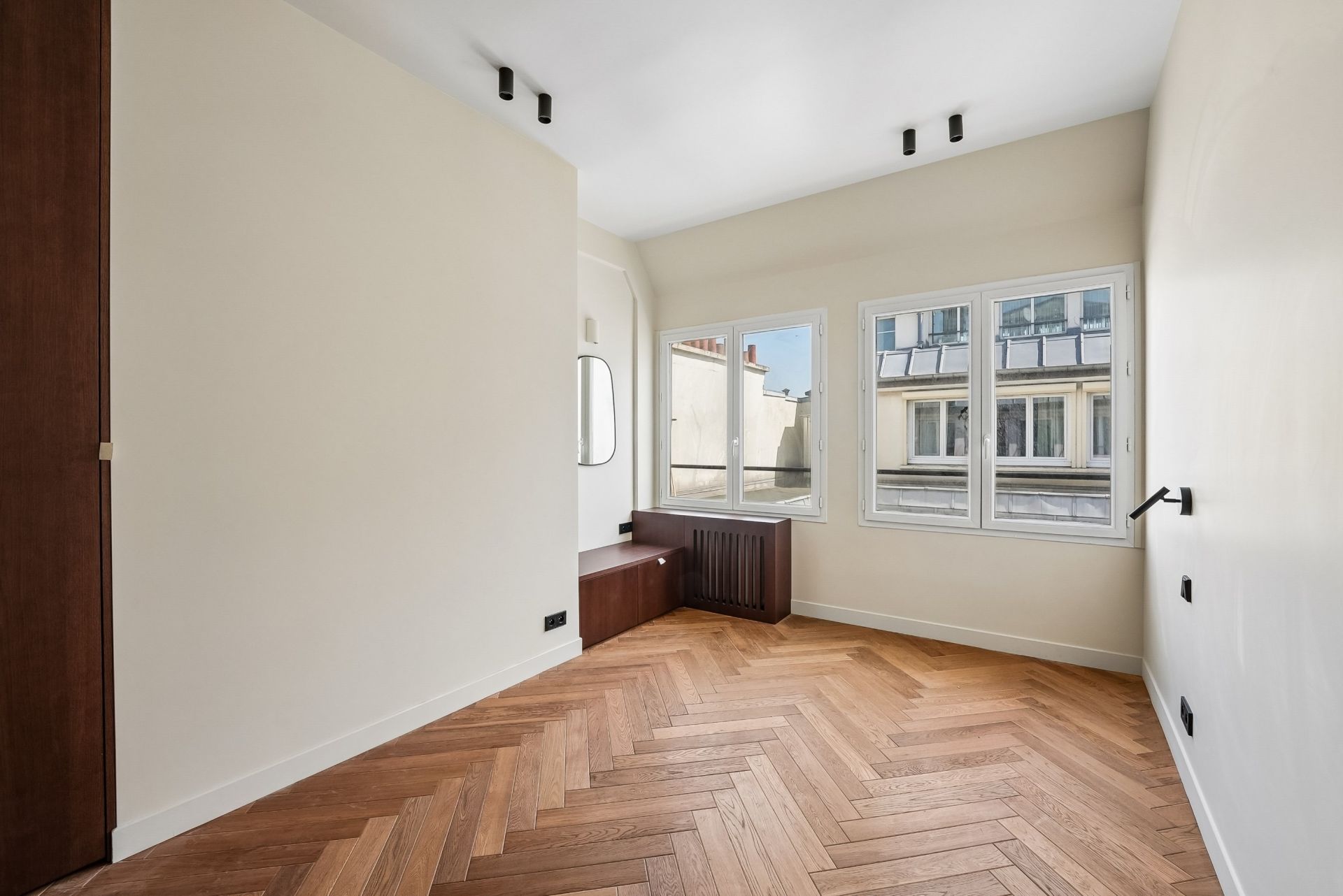 appartement 5 Pièces en vente sur PARIS (75008)