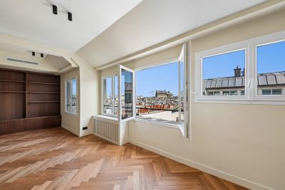 Vente Appartement Paris 8 5&nbsp;Pièces 165&nbsp;m²