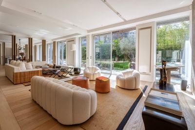Vente Triplex Neuilly-sur-Seine 10&nbsp;Pièces 582&nbsp;m²