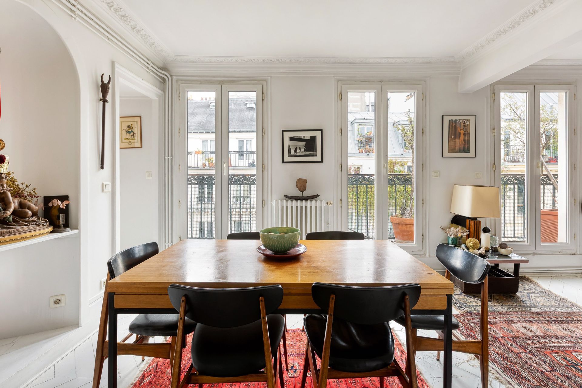 apartment 5 Rooms for sale on PARIS (75010)