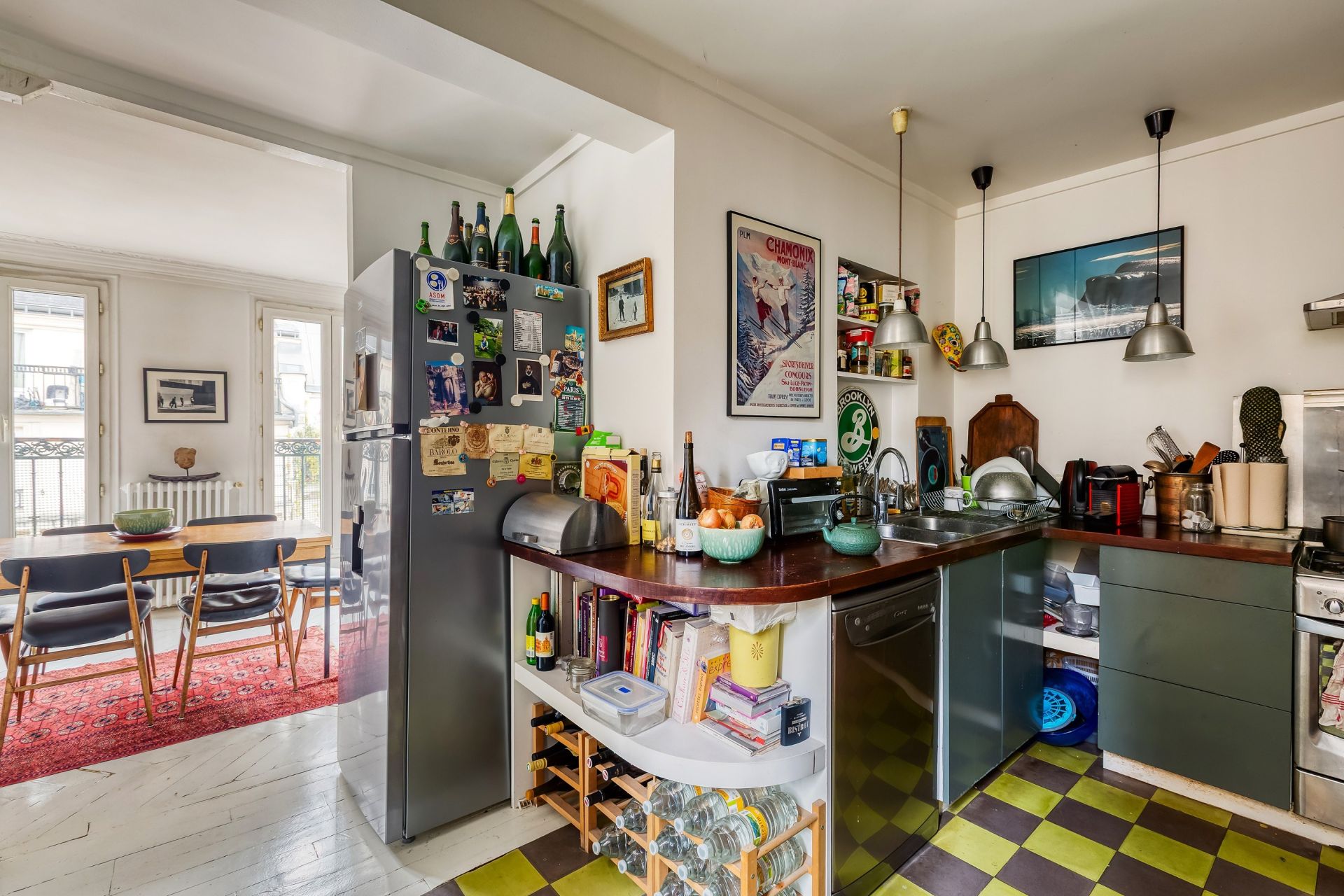 apartment 5 Rooms for sale on PARIS (75010)