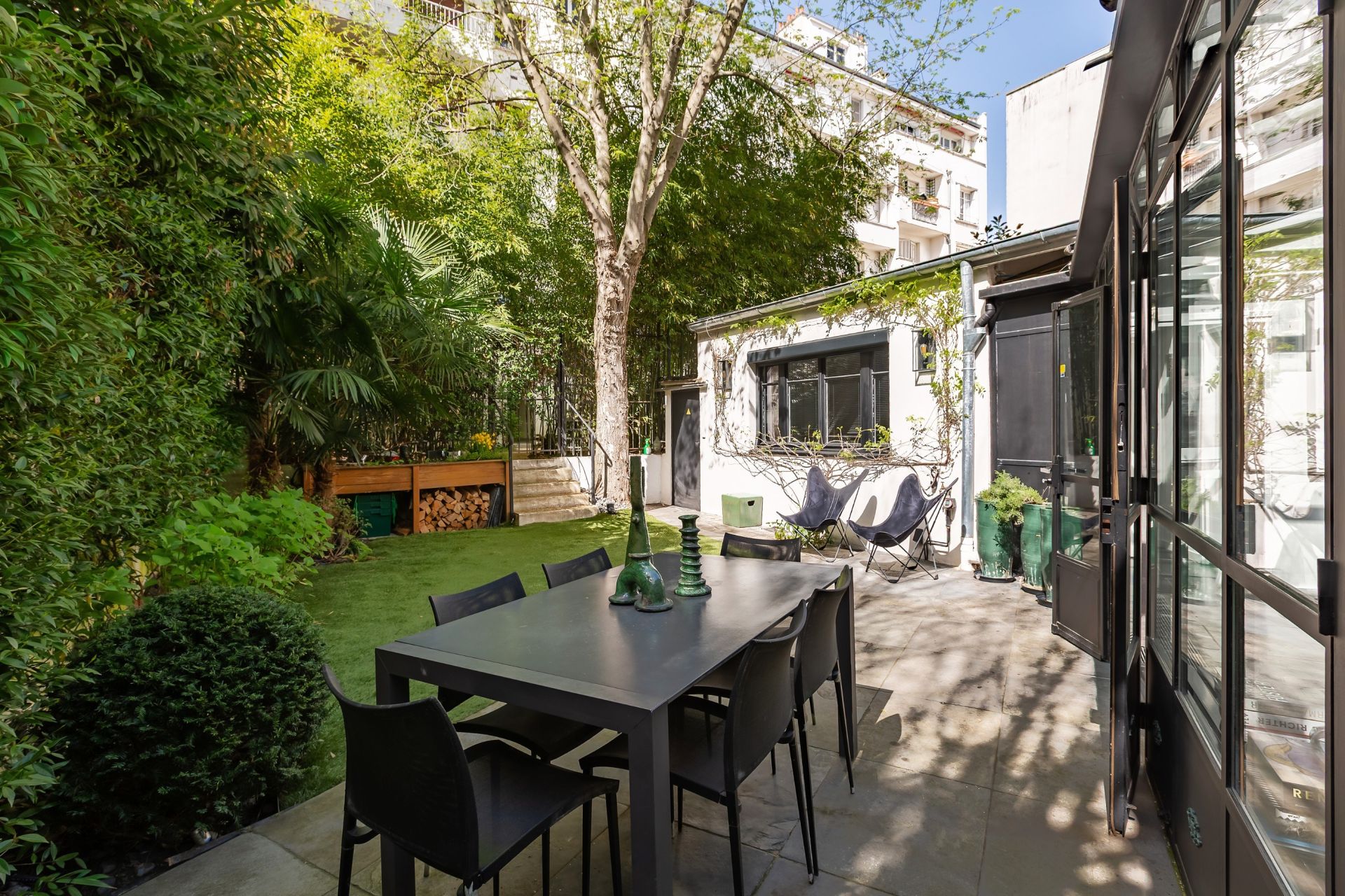 townhouse 5 Rooms for sale on NEUILLY SUR SEINE (92200)