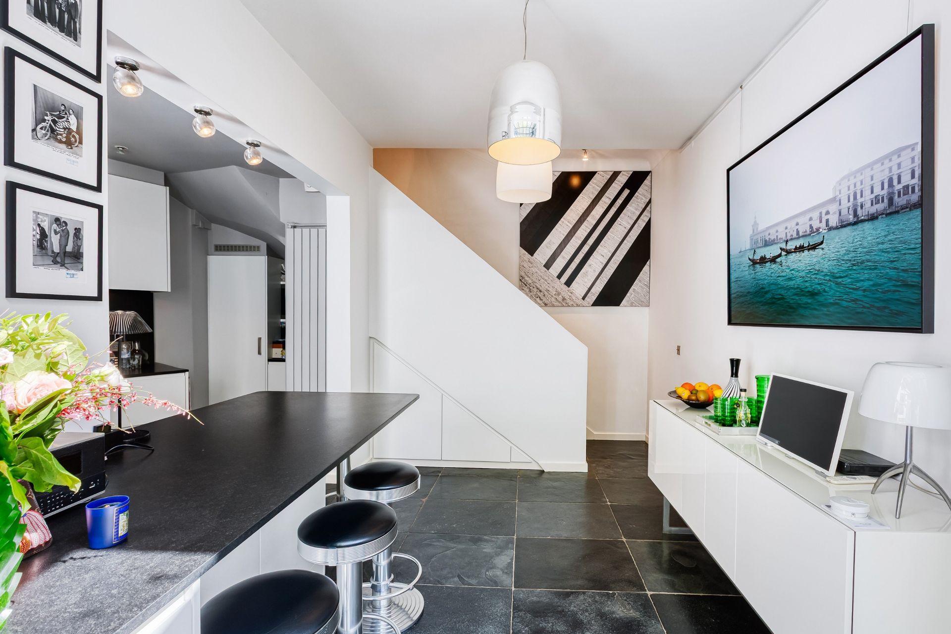 townhouse 5 Rooms for sale on NEUILLY SUR SEINE (92200)