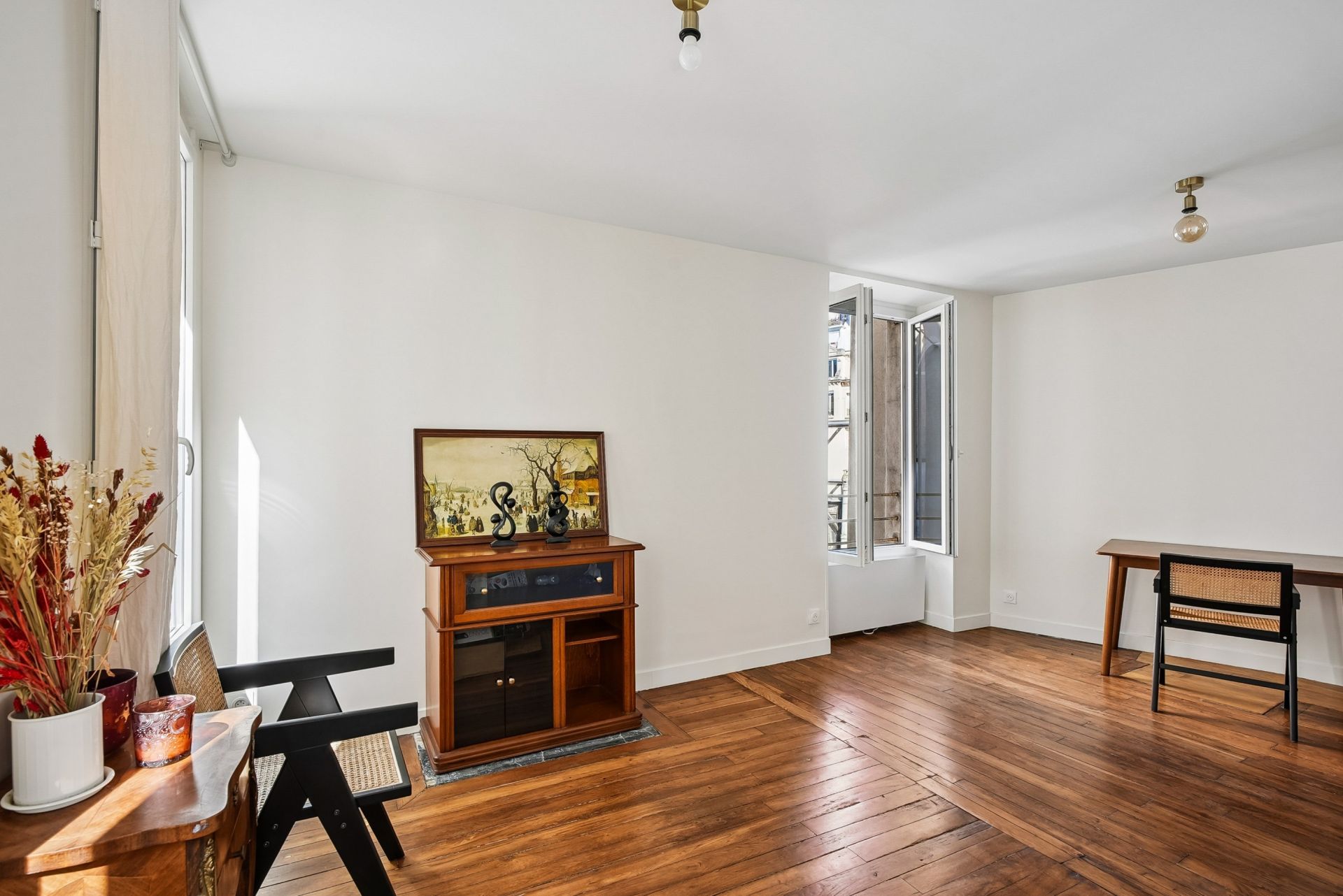 apartment 2 Rooms for sale on PARIS (75018)