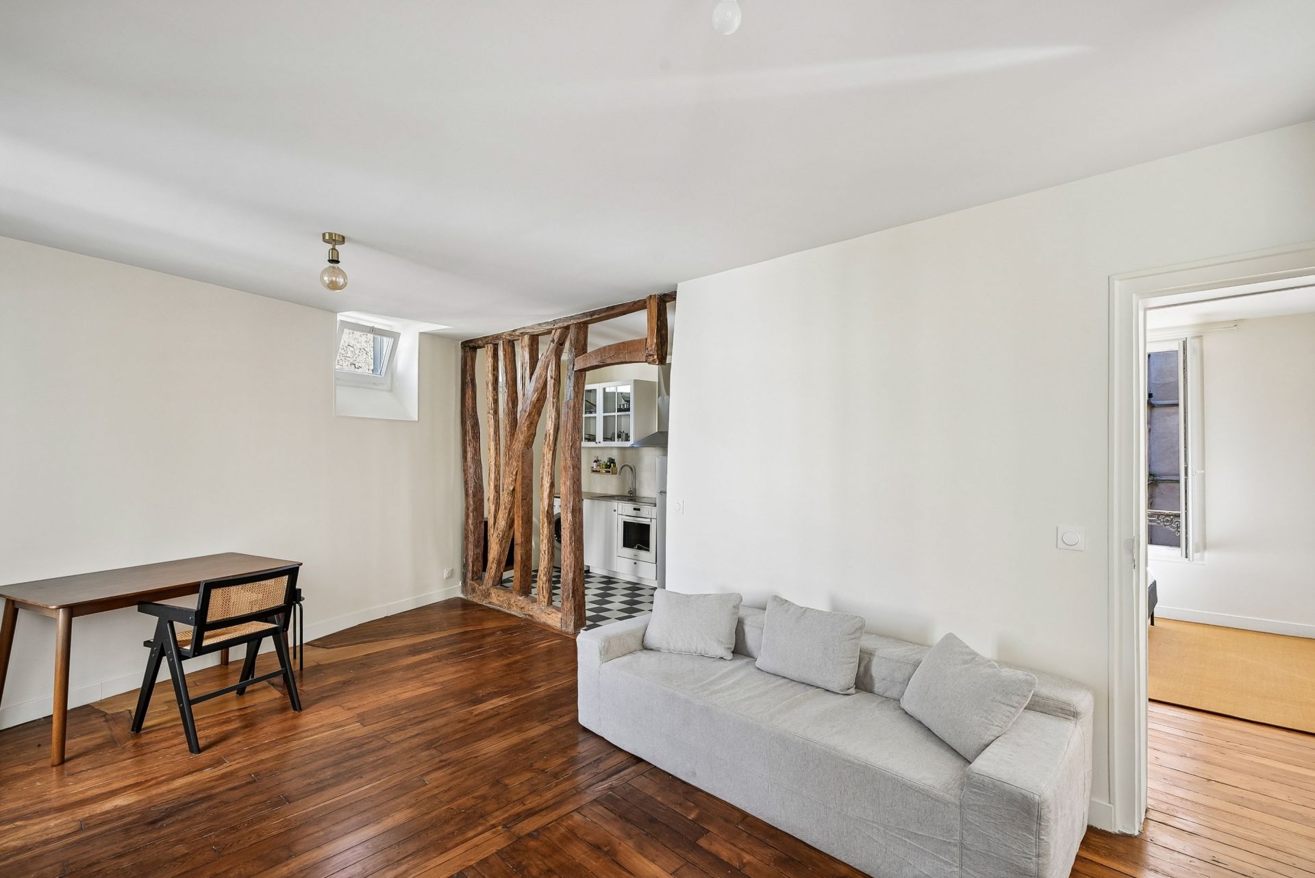 apartment 2 Rooms for sale on PARIS (75018)