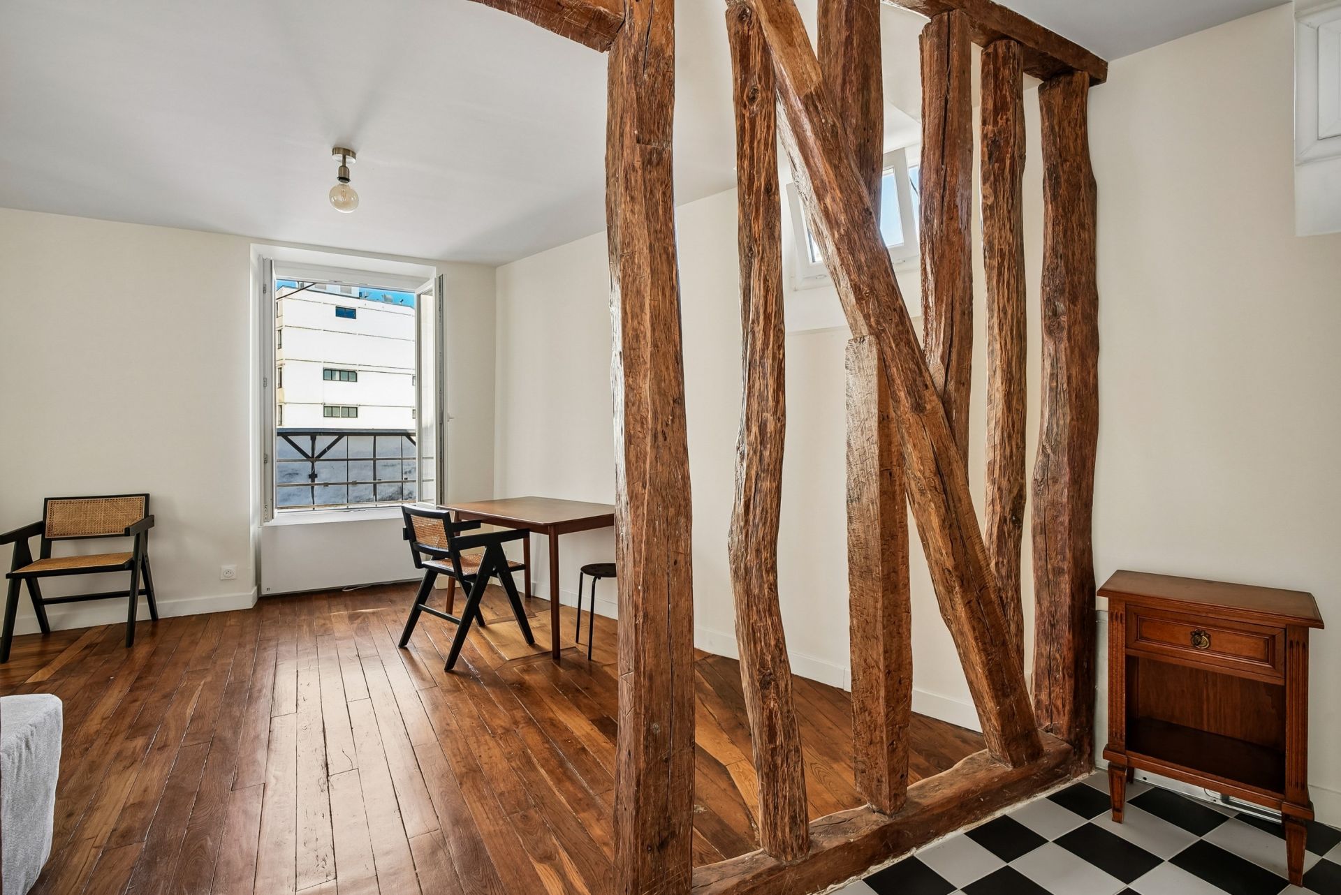 apartment 2 Rooms for sale on PARIS (75018)