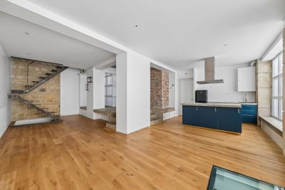 Sale Loft Paris 18 6&nbsp;Rooms 107.03&nbsp;m²