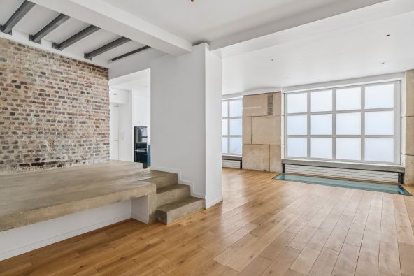 Sale Loft Paris 18 6&nbsp;Rooms 107.03&nbsp;m²