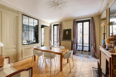 Vente Appartement Paris 10 7&nbsp;Pièces 196.36&nbsp;m²