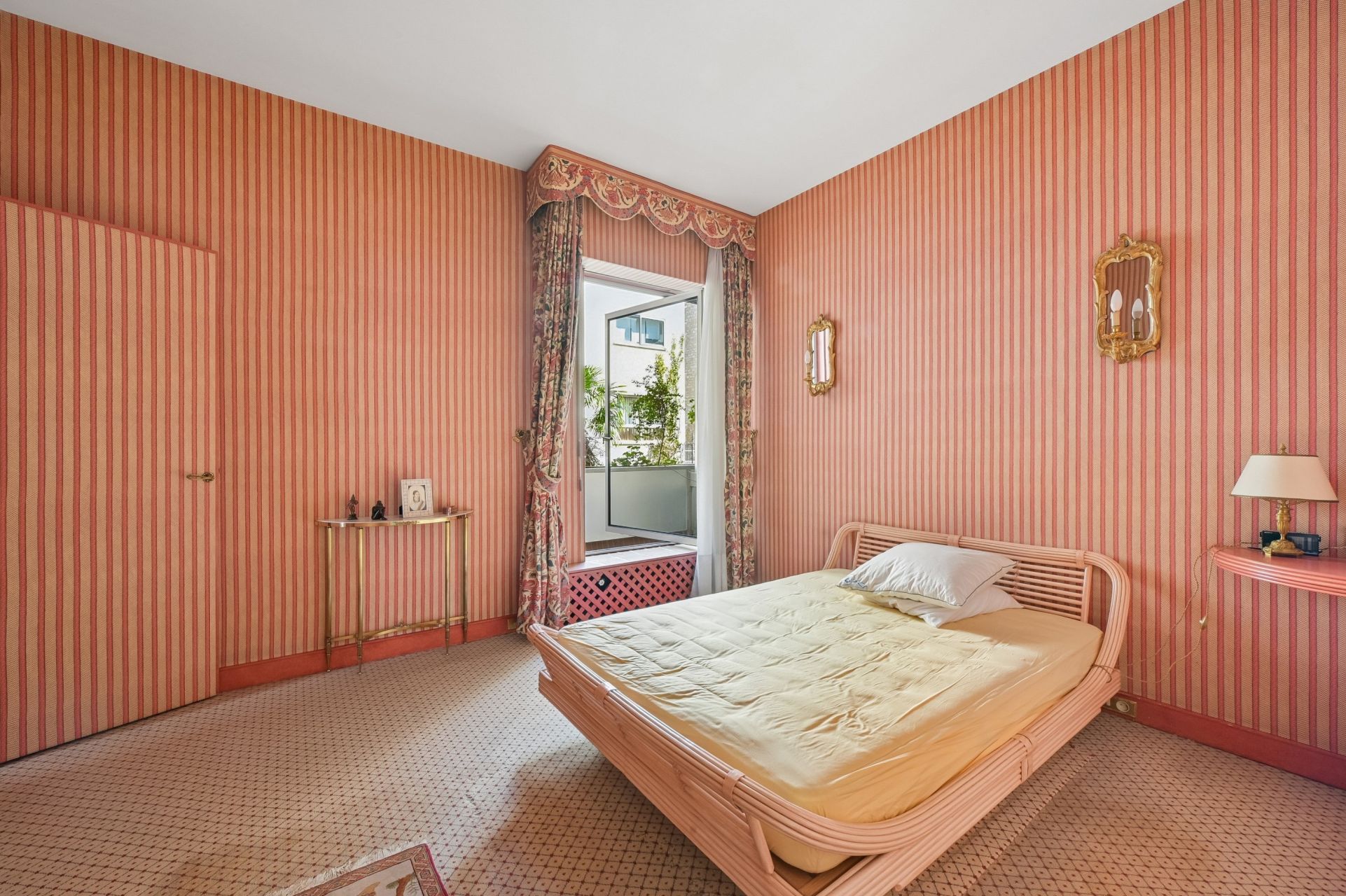 appartement 4 Pièces en vente sur PARIS (75007)