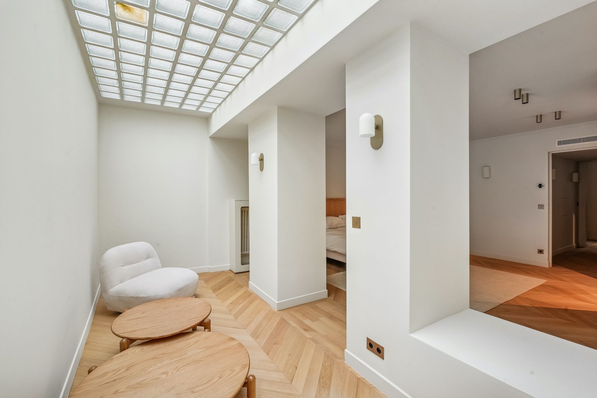 apartment 6 Rooms for sale on PARIS (75007)