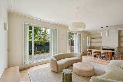 Vente Appartement Paris 7 6&nbsp;Pièces 180&nbsp;m²