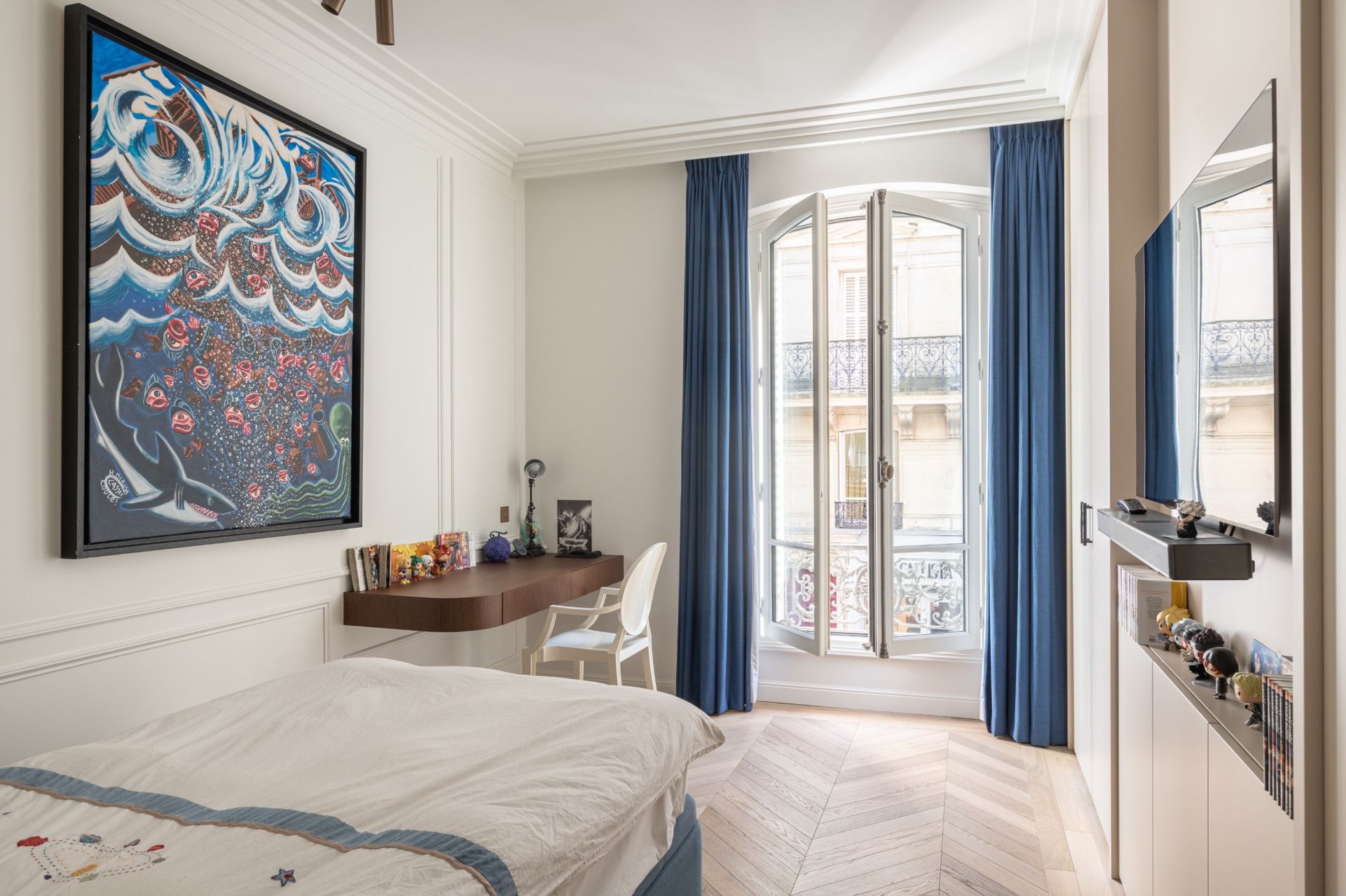 apartment 7 Rooms for sale on PARIS (75007)