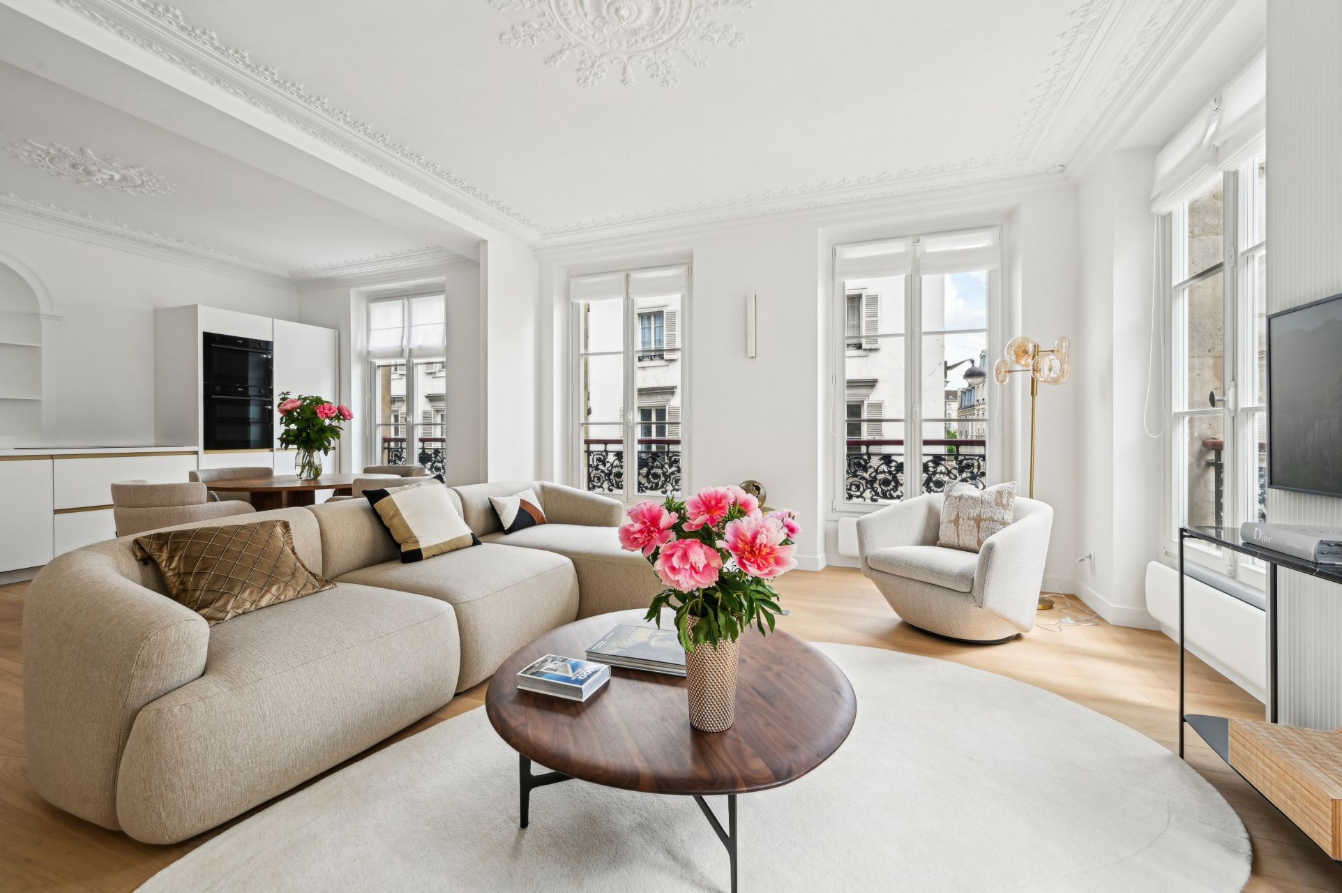 apartment 4 Rooms for sale on PARIS (75007)