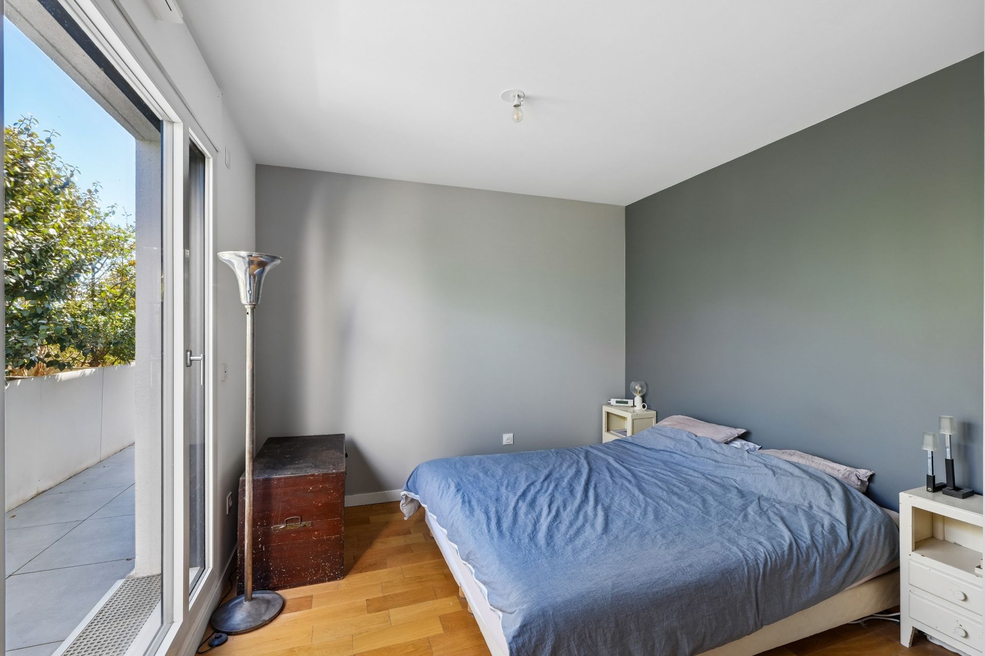 apartment 5 Rooms for sale on ST OUEN (93400)