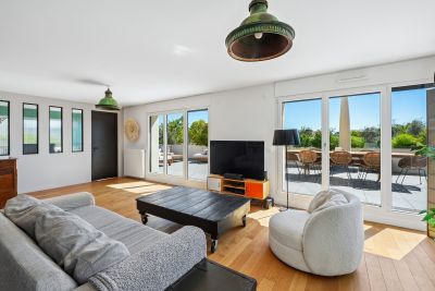 Sale Apartment St Ouen 5&nbsp;Rooms 190&nbsp;m²