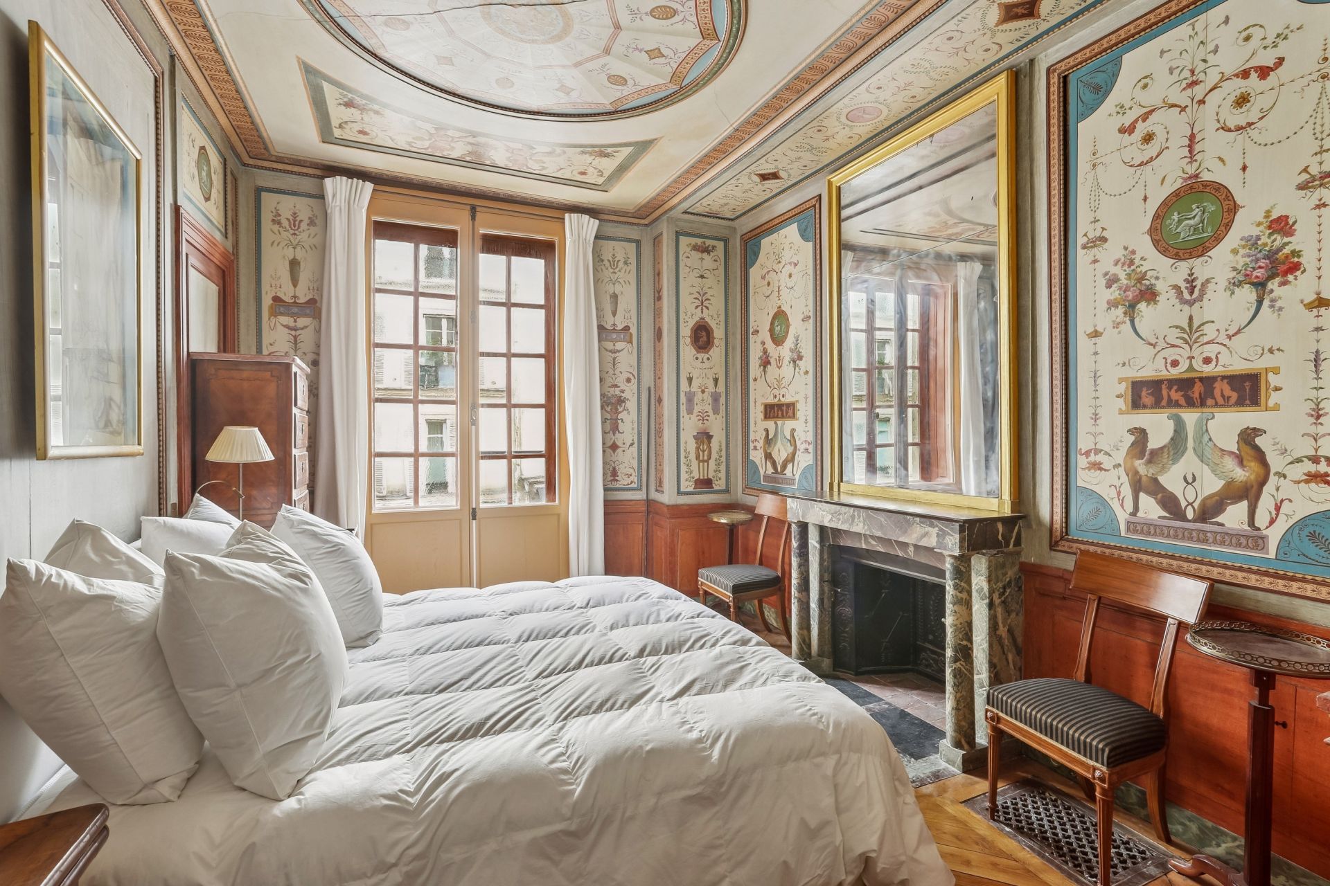 appartement 4 Pièces en location saisonnière sur PARIS (75006)