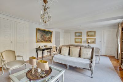 Sale Apartment Paris 8 3&nbsp;Rooms 95&nbsp;m²