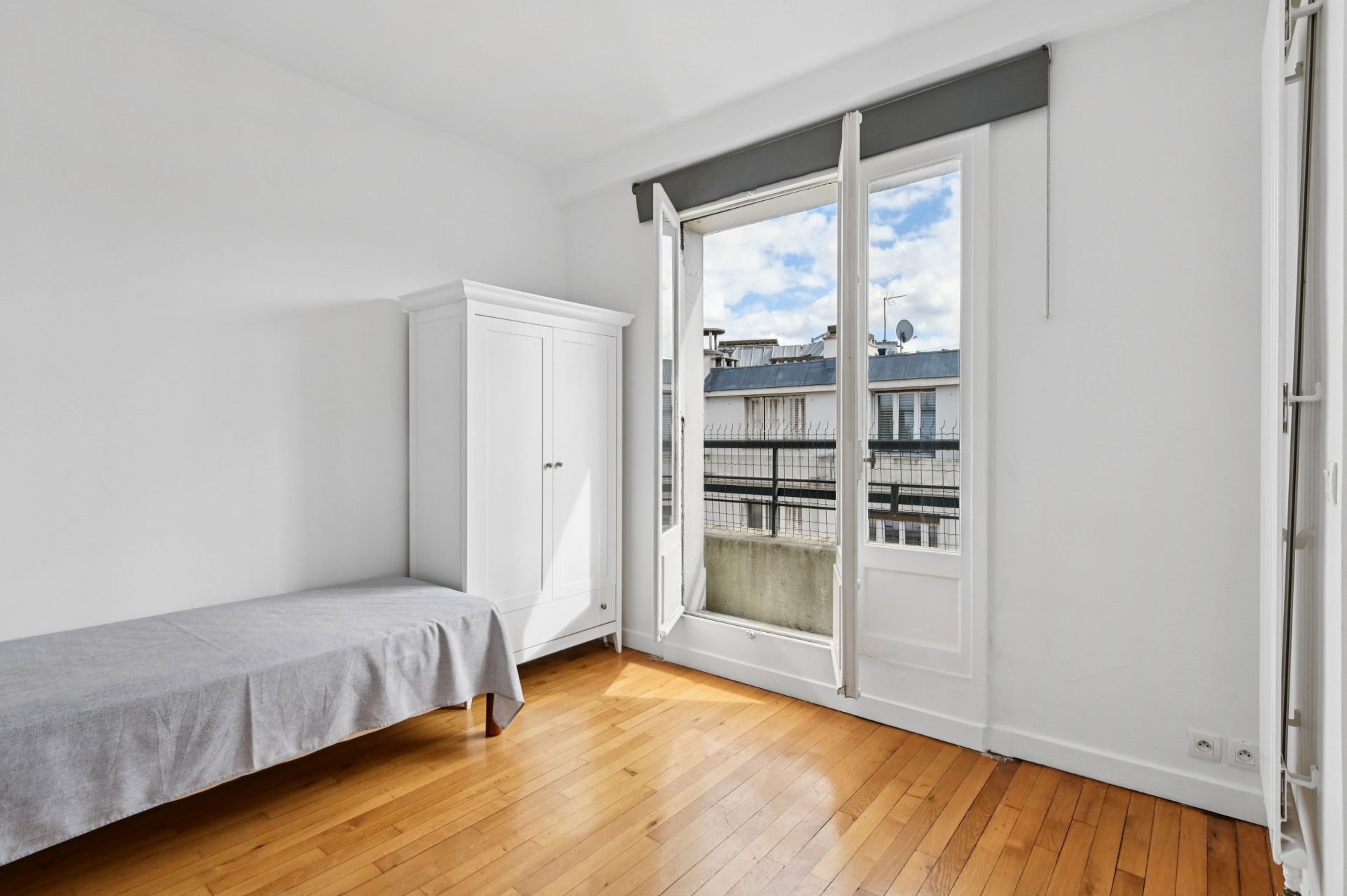 duplex 3 Pièces en vente sur PARIS (75116)