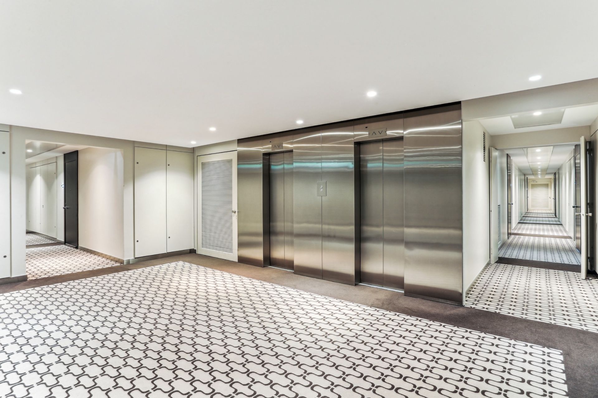 appartement 2 Pièces en vente sur PARIS (75116)