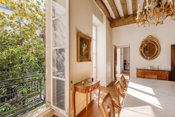 Vente Appartement Paris 6 6&nbsp;Pièces 187.95&nbsp;m²