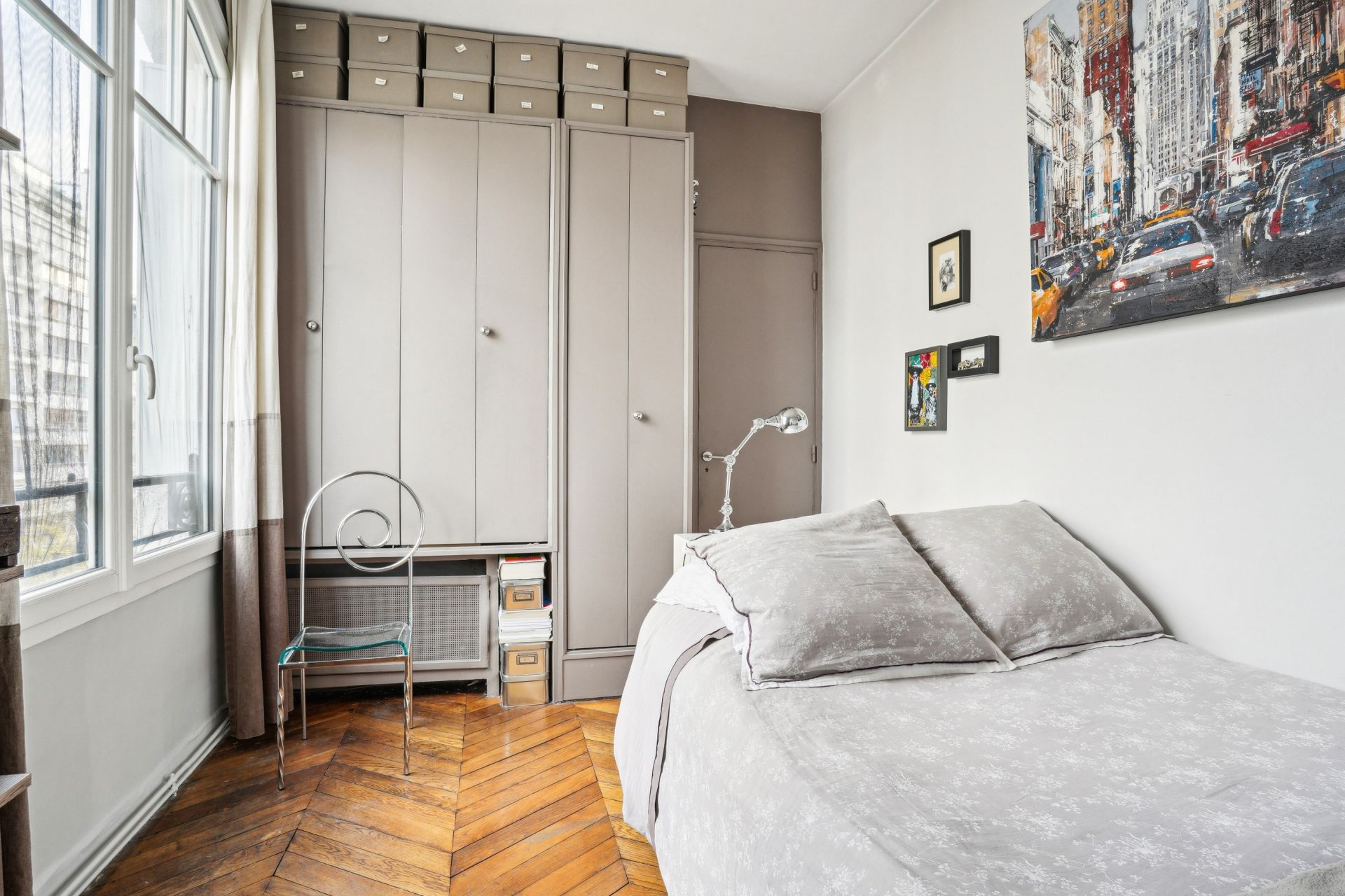apartment 5 Rooms for sale on PARIS (75116)