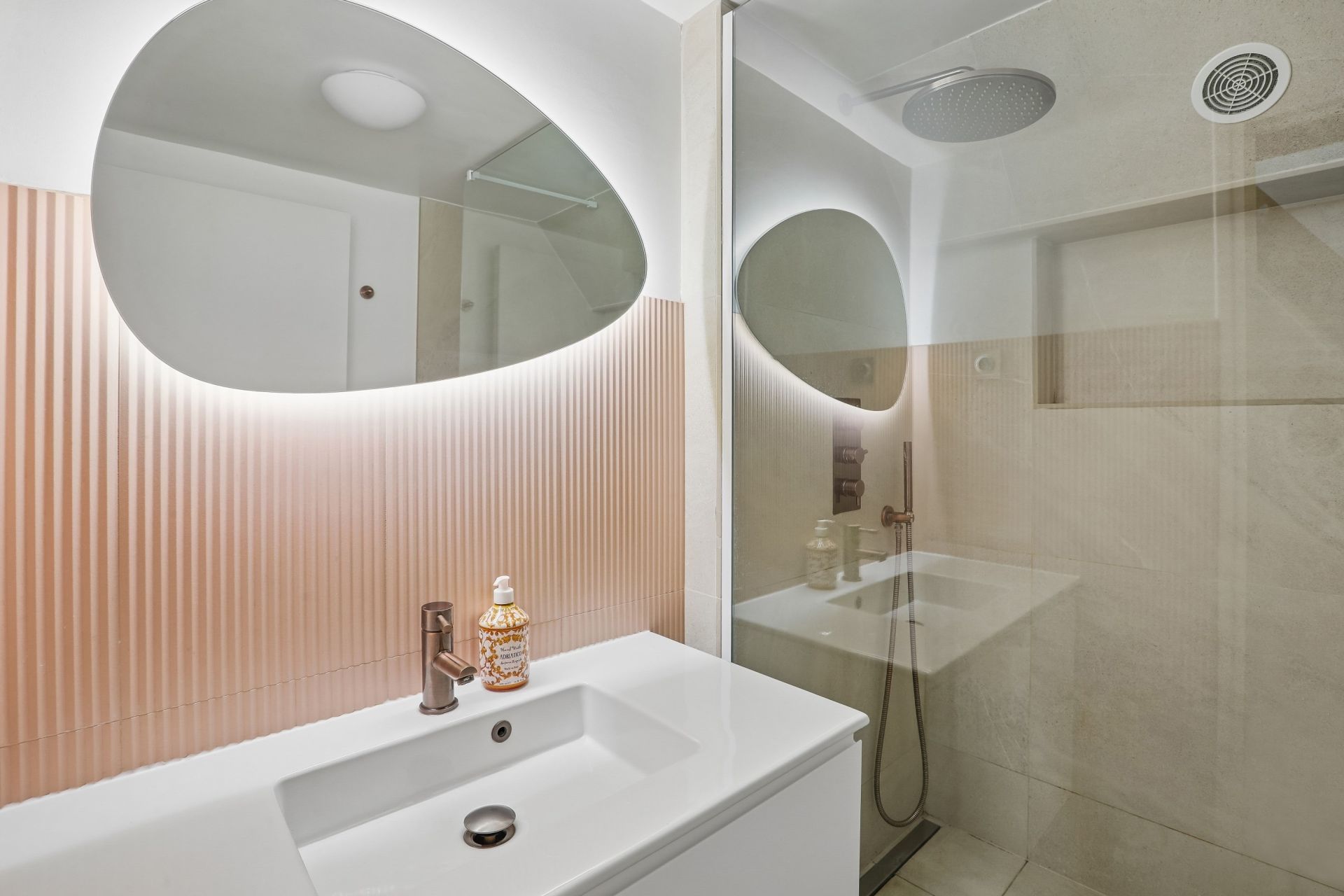 apartment 2 Rooms for sale on PARIS (75006)