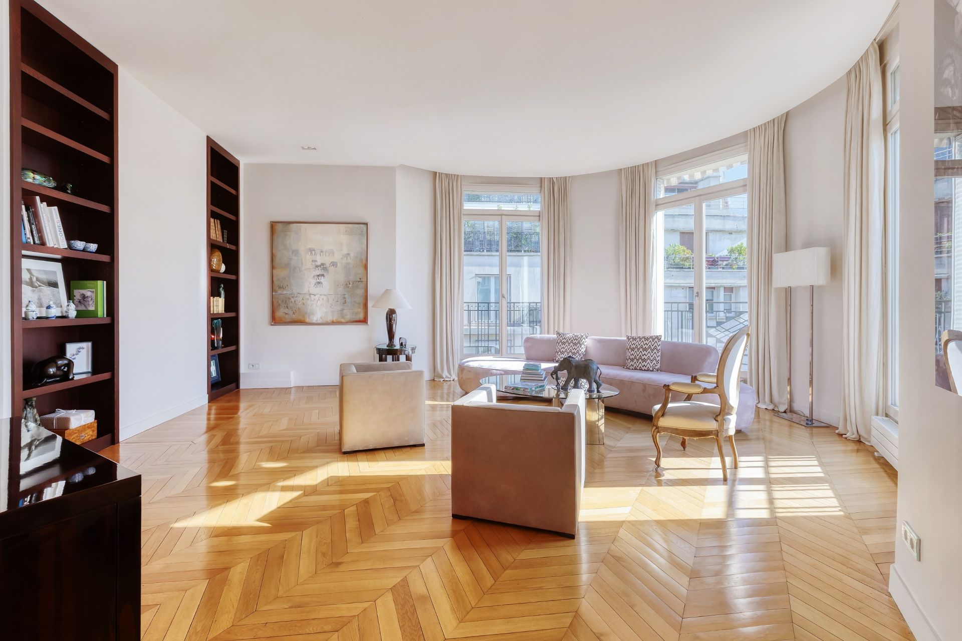 appartement 13 Pièces en vente sur PARIS (75016)